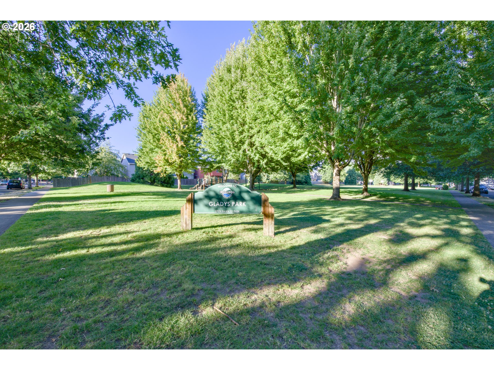 3721 E Oak Grove St Property Photo 42