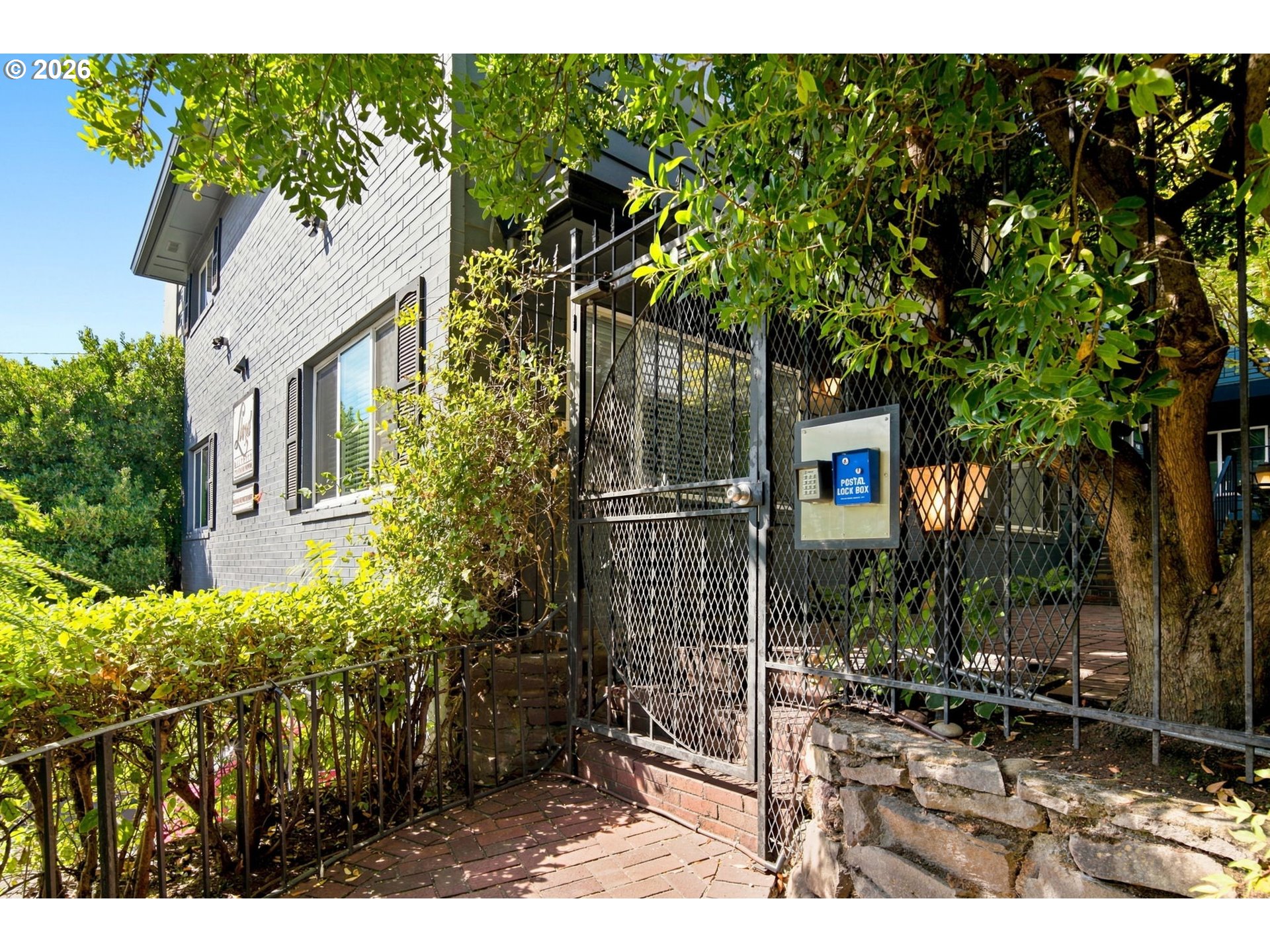 1807 Ne Multnomah St Property Photo 4