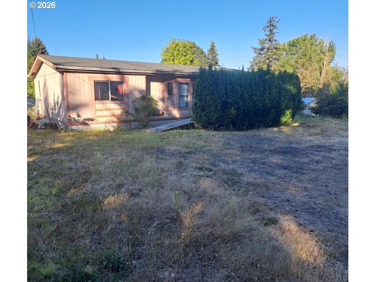 57515 Old Portland Rd Property Photo 1