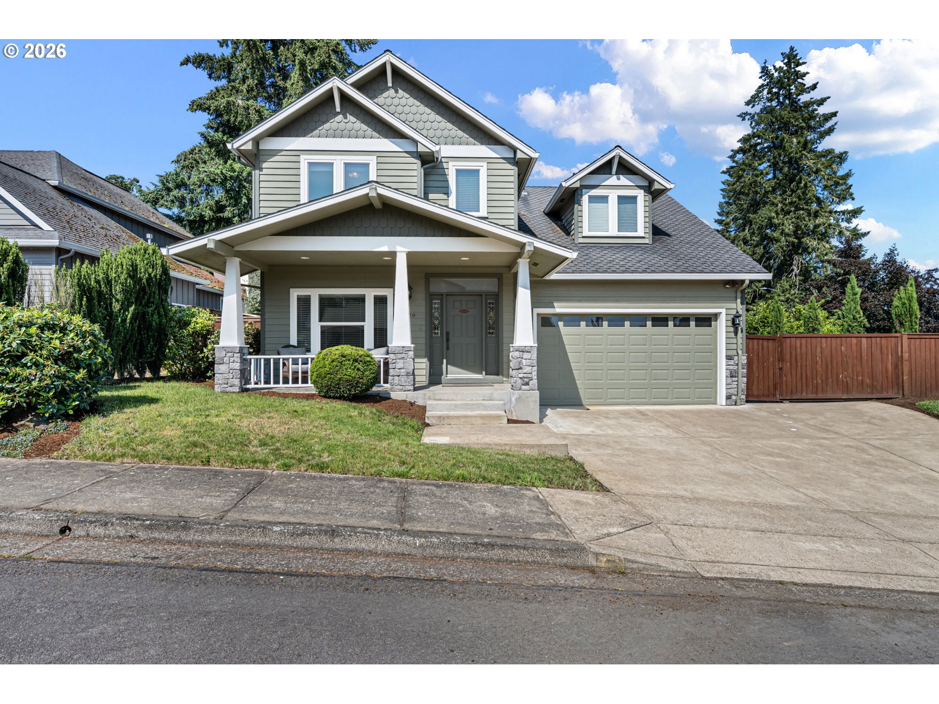 729 S 68TH PL Property Photo 1