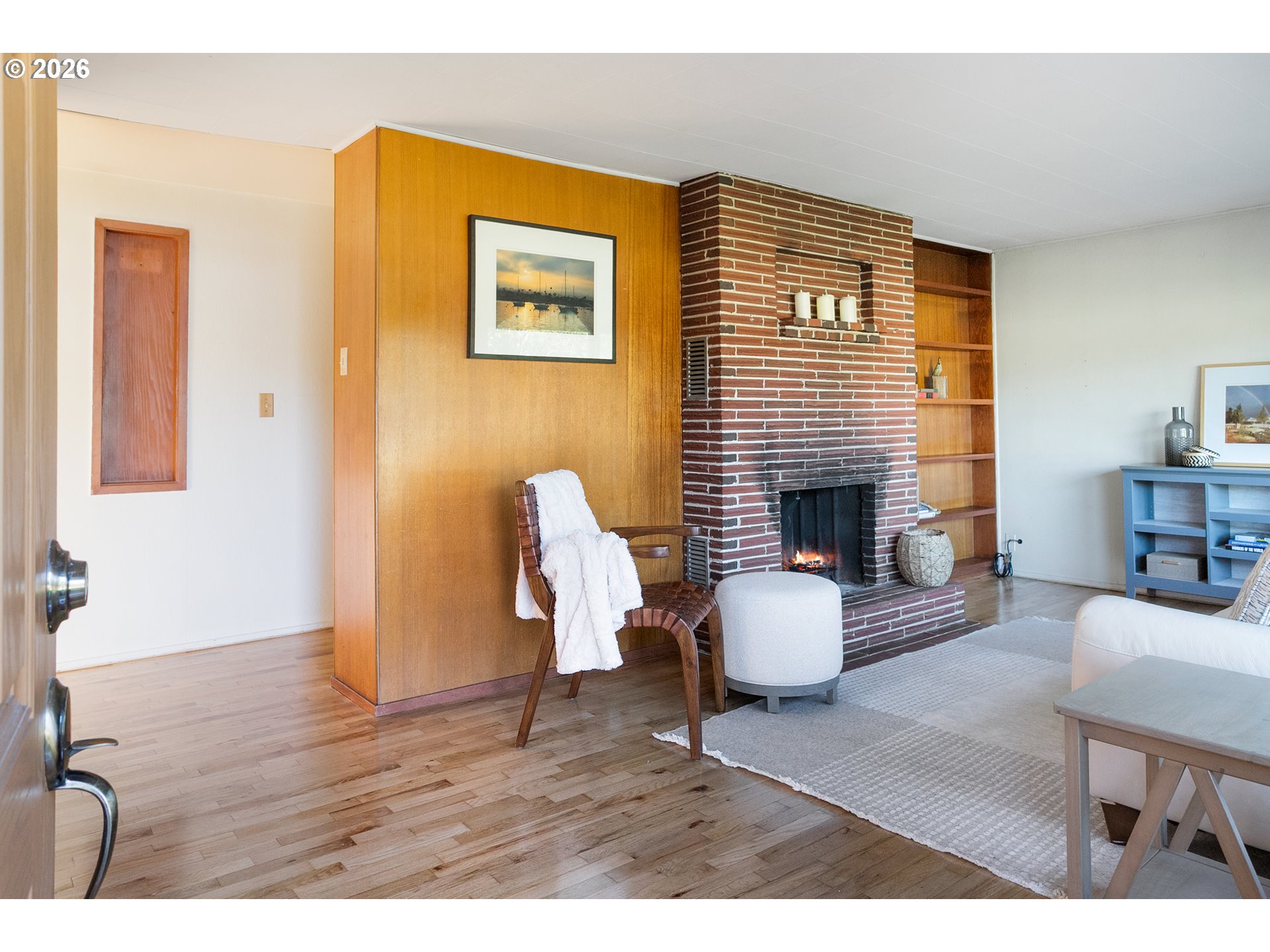 2840 Ferry St Property Photo 5