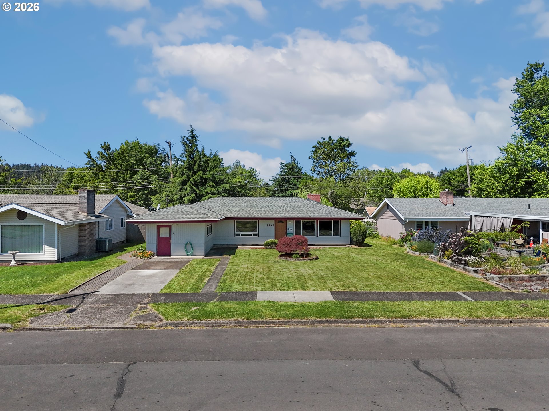 2840 Ferry St Property Photo 25