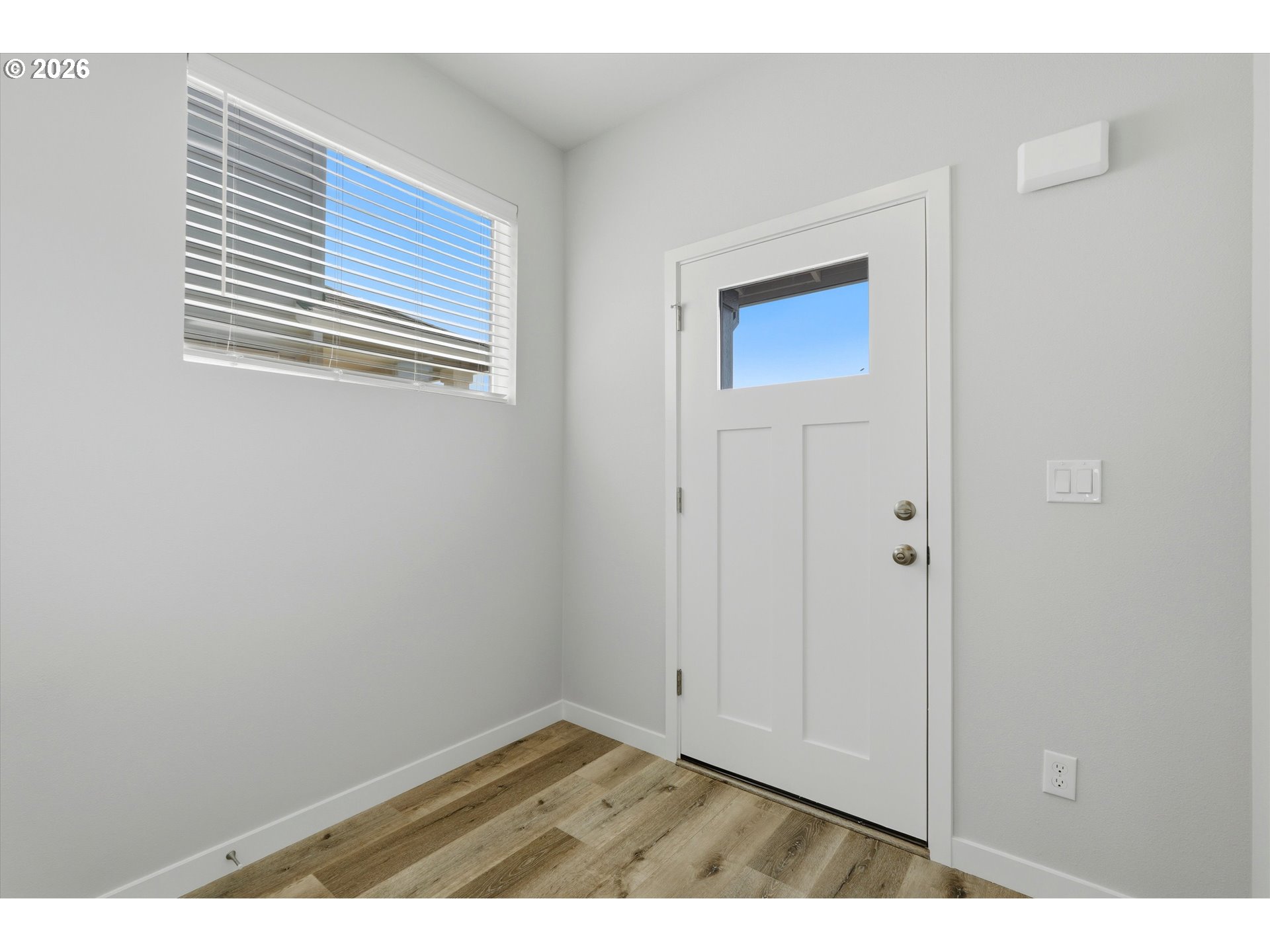 388 E Wilson St Property Photo 6