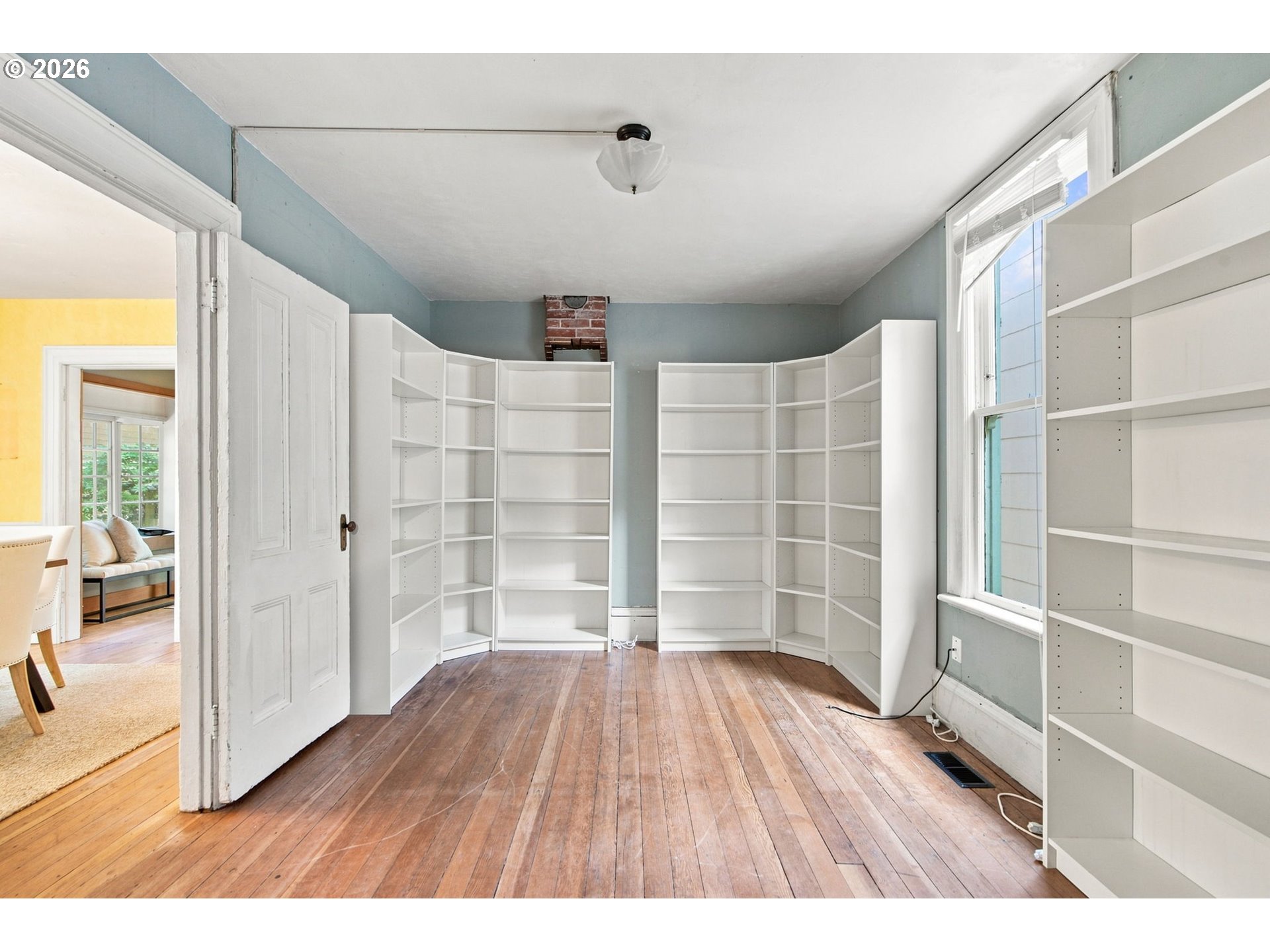 26 Ne Stanton St Property Photo 28
