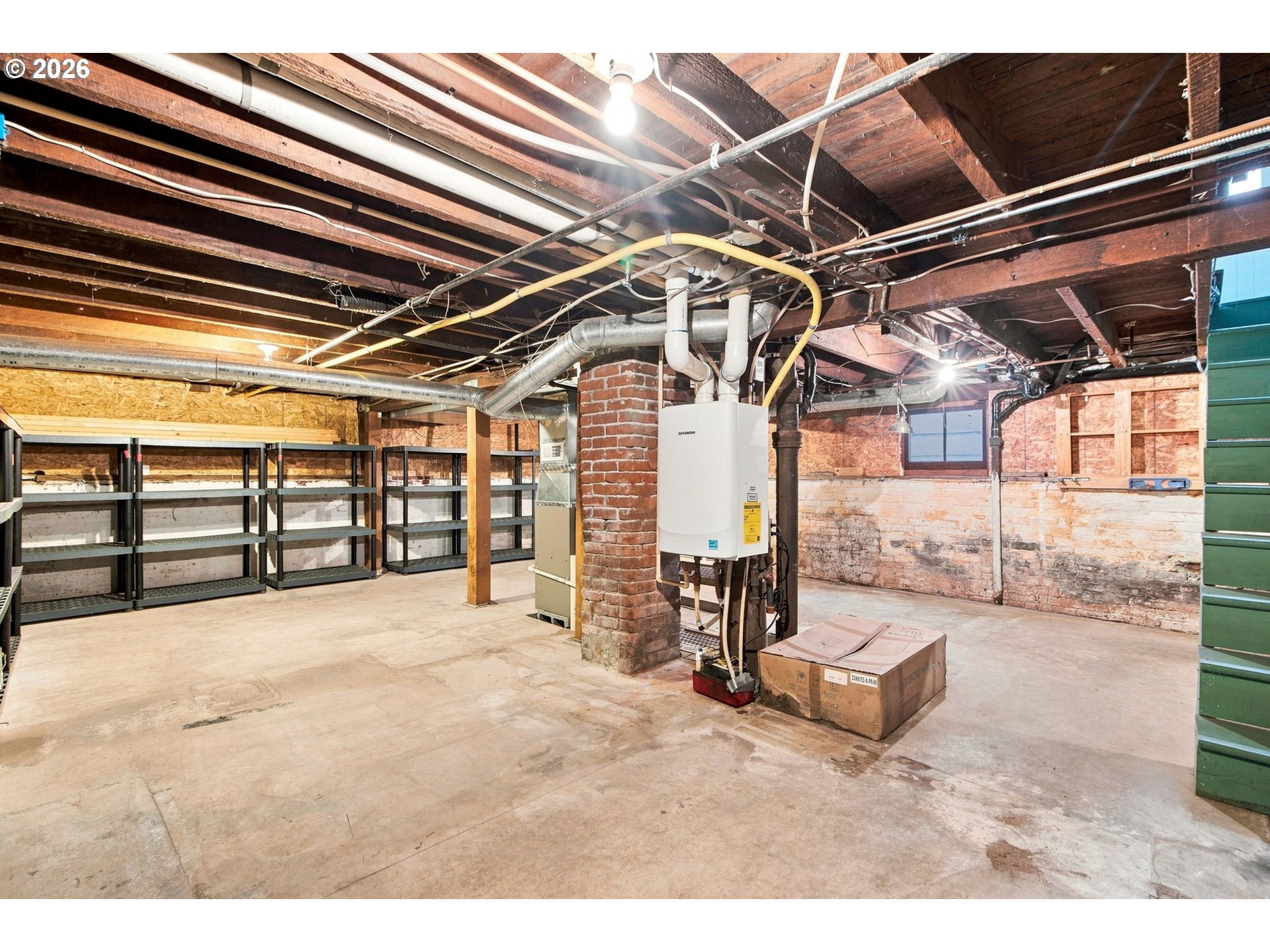 26 Ne Stanton St Property Photo 40