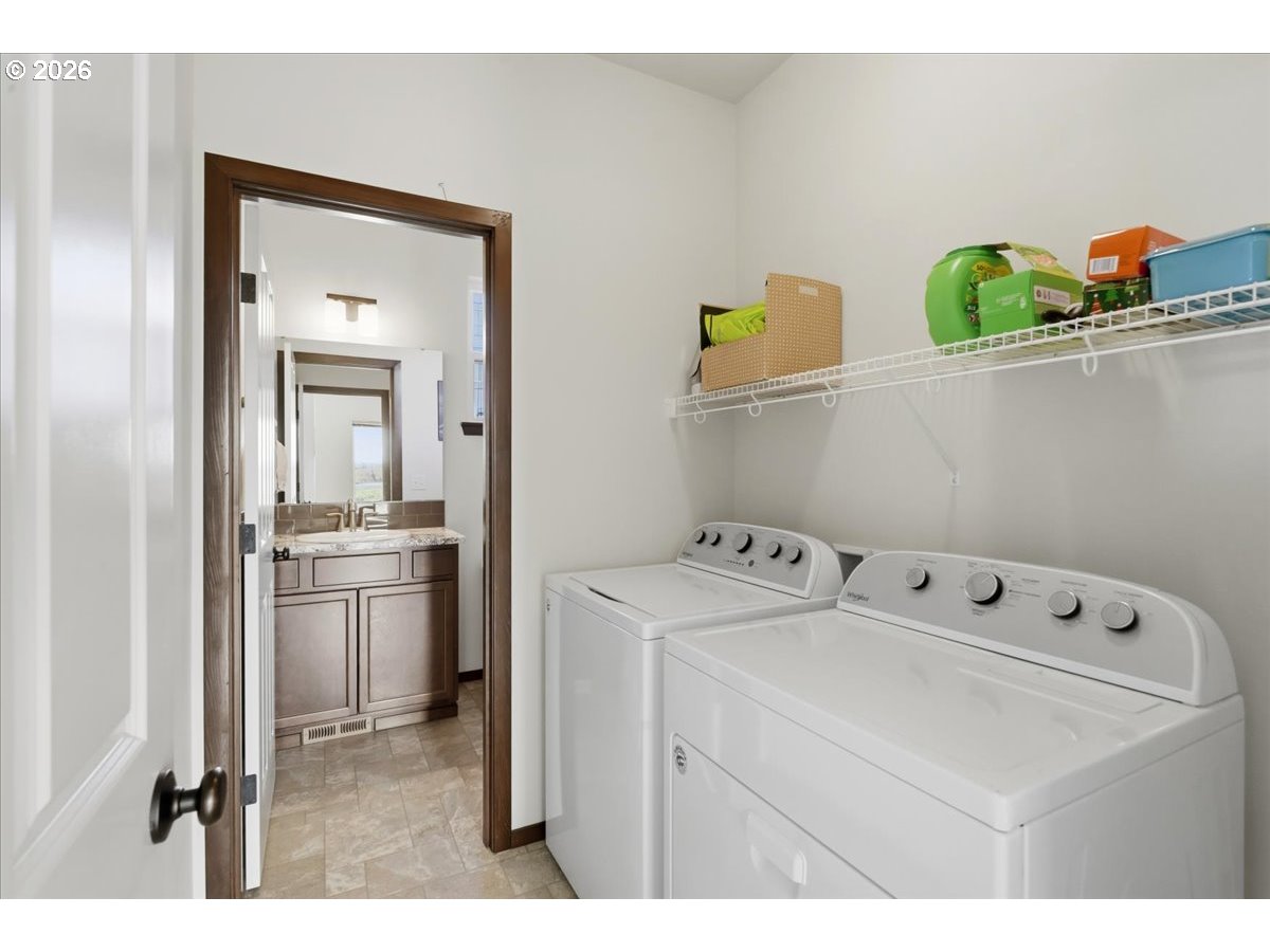 163 Yates Rd Property Photo 11