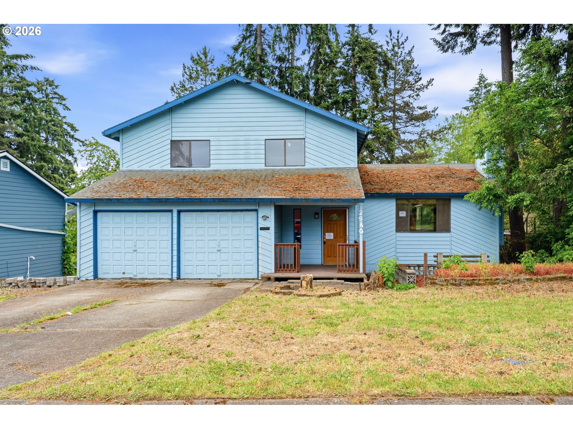 2940 Se Oak St Property Photo 1