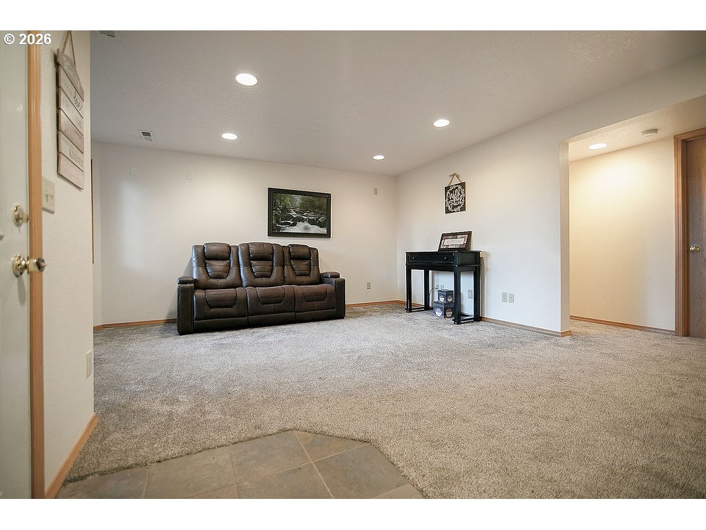 130 Mosswood Ln Property Photo 28