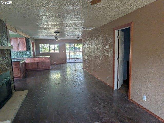 2708 N Cherry St Property Photo 20