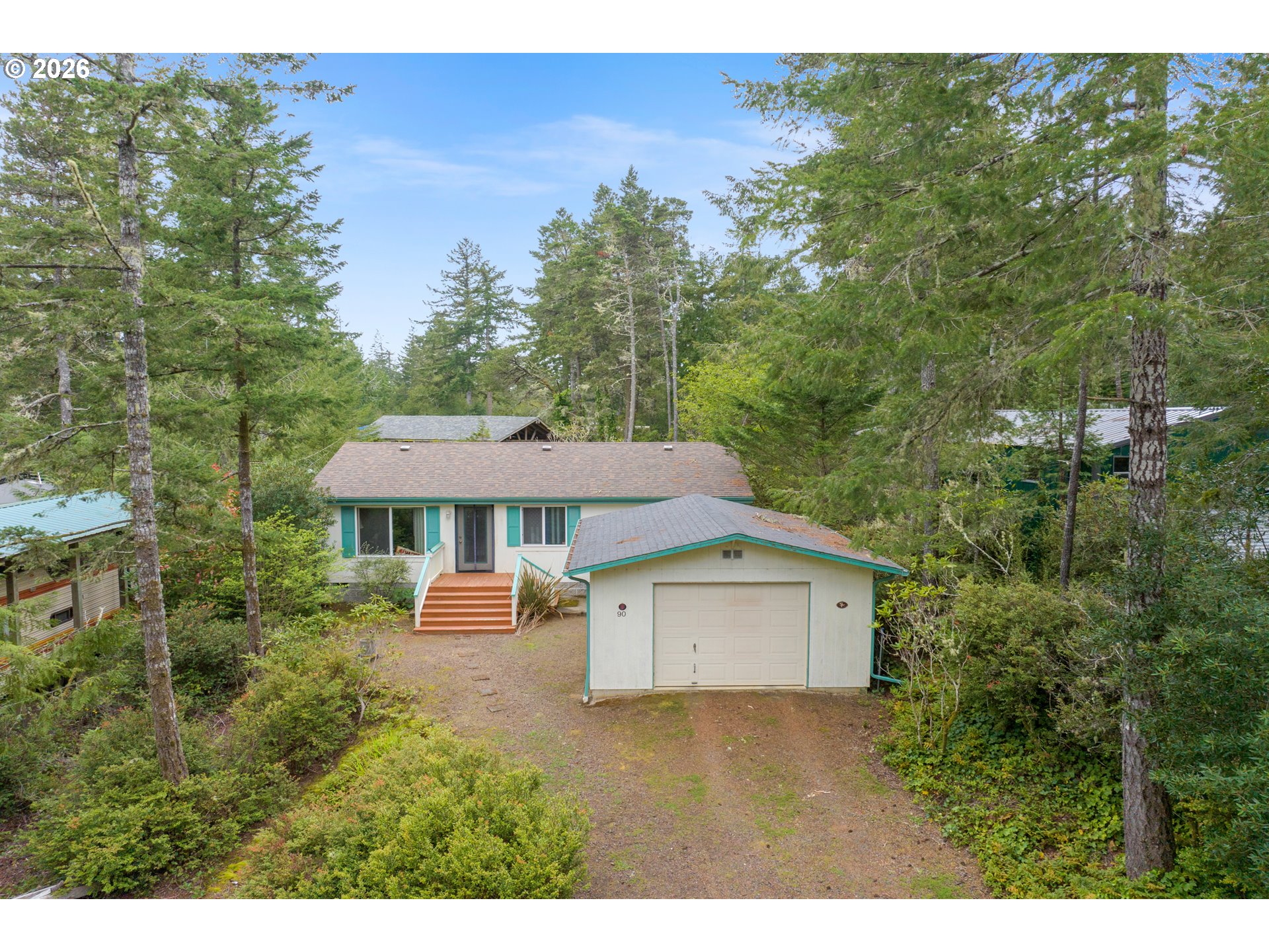 90 Outer Dr Property Photo 19