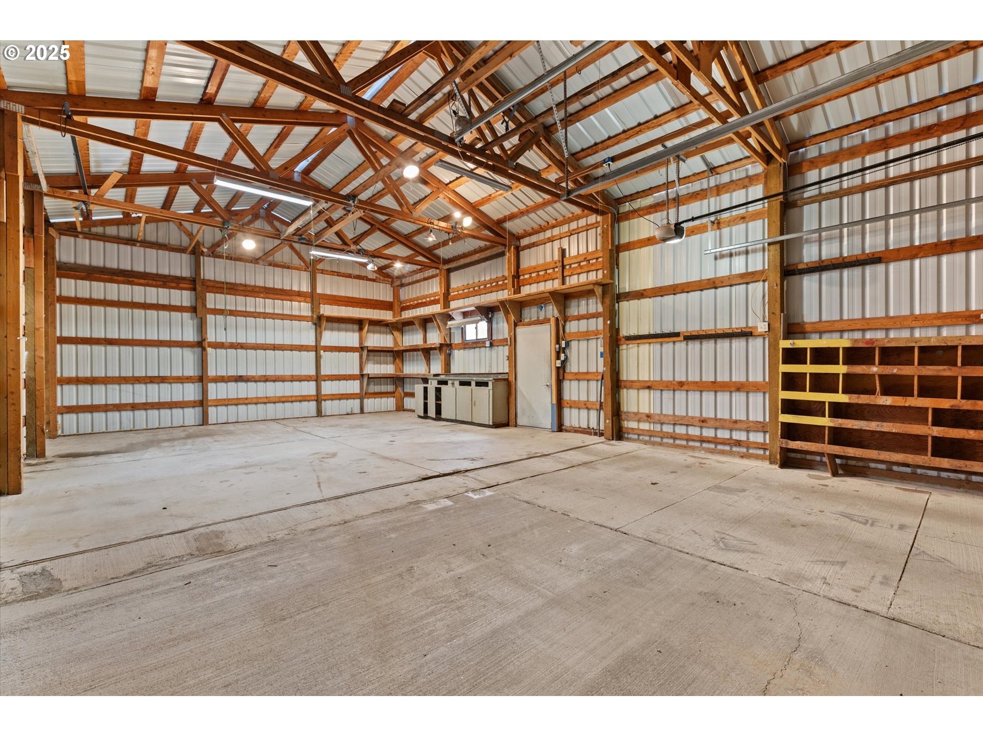 1029 Walnut St Property Photo 11