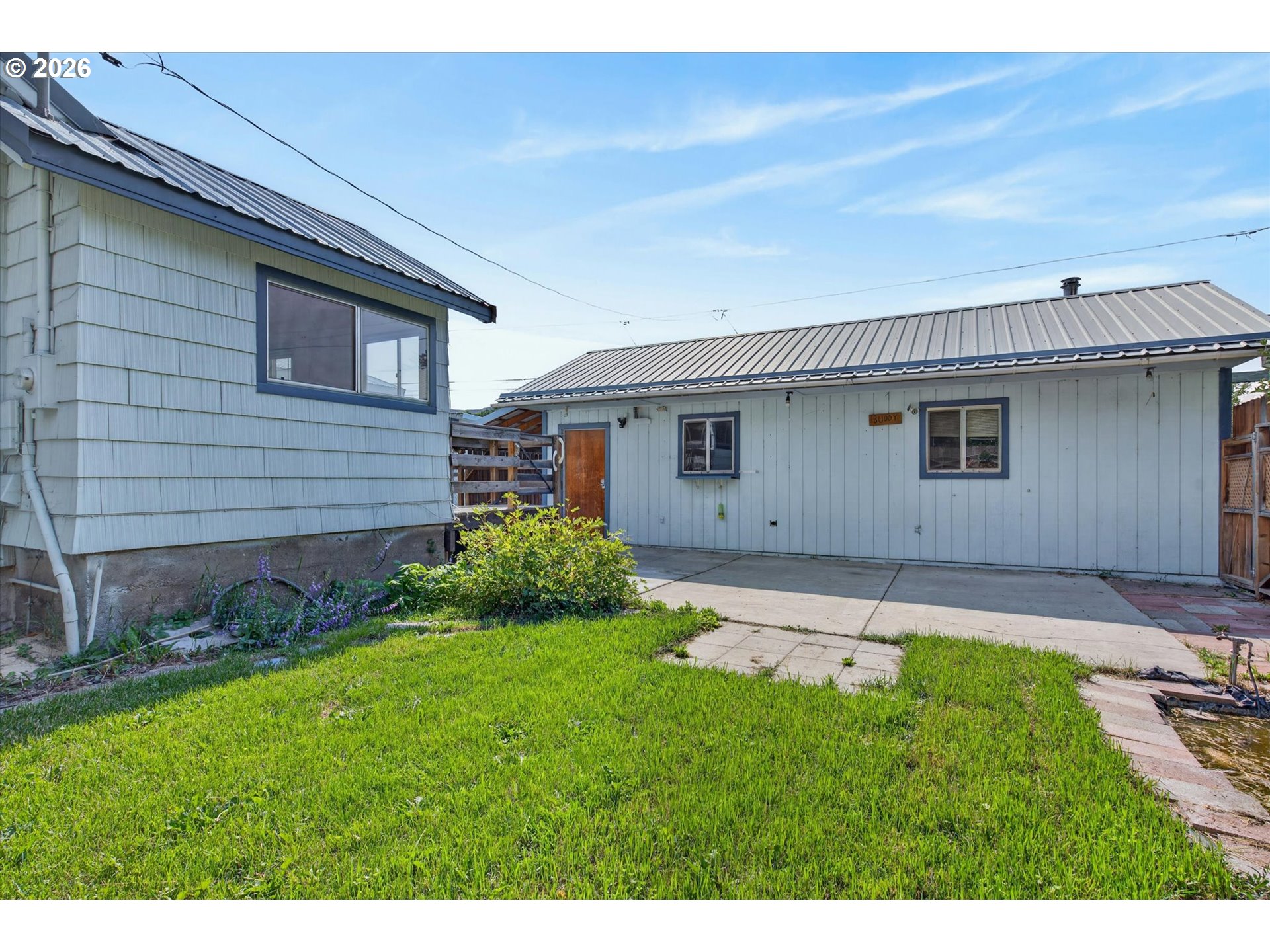 1029 Walnut St Property Photo 38