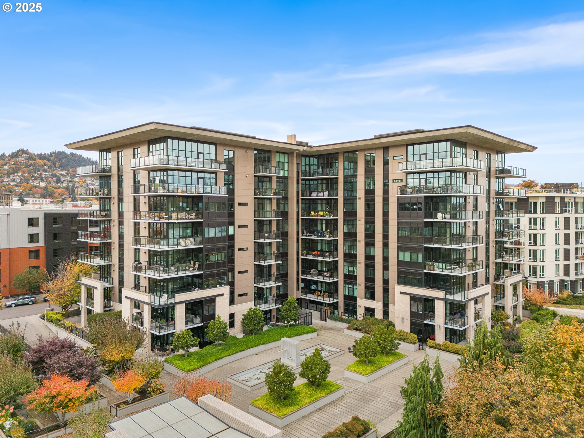 1830 NW RIVERSCAPE ST CONDO 406