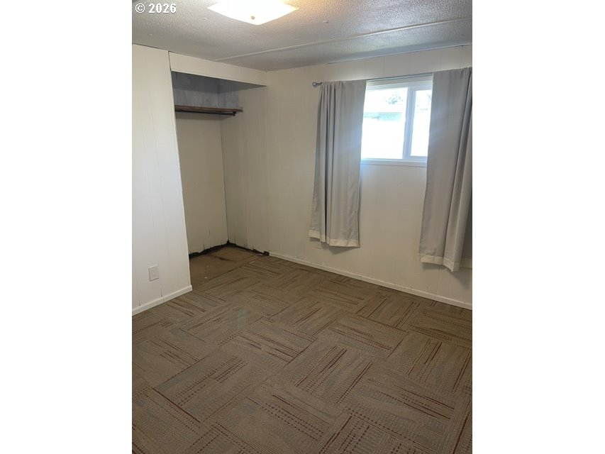3900 Coburg Rd Property Photo 12