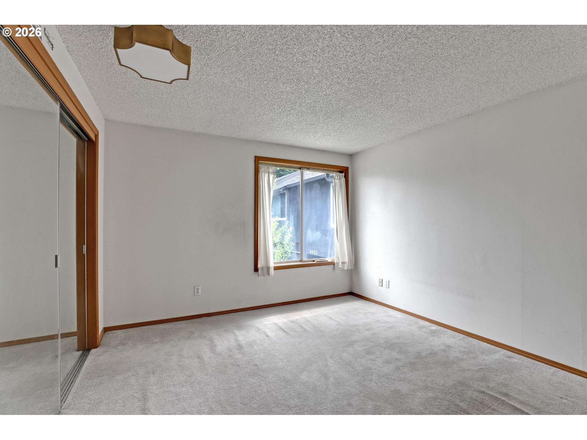 6929 Ne 15th Ave Property Photo 10