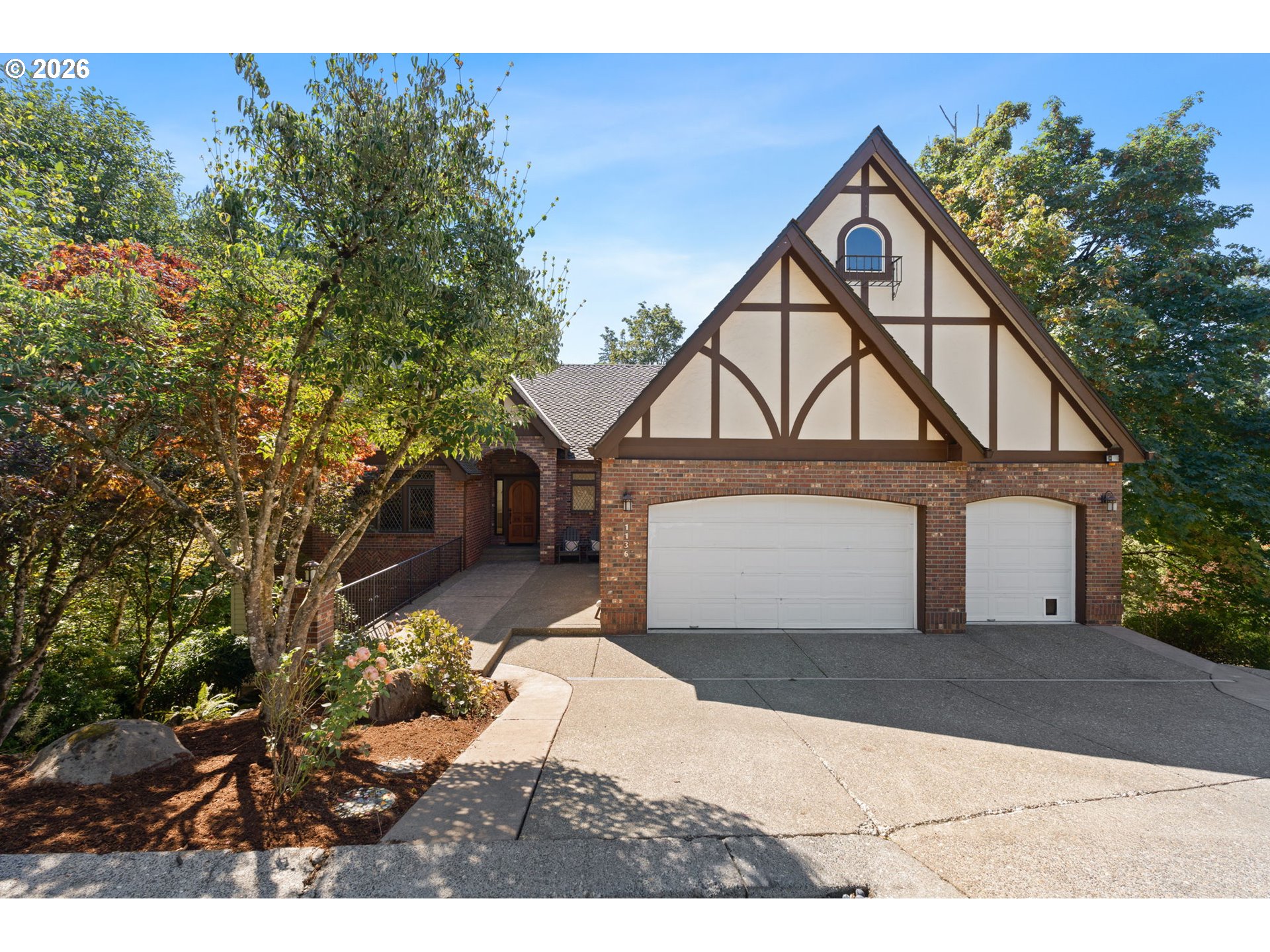 1136 Nw Park Ridge Ln Property Photo 1