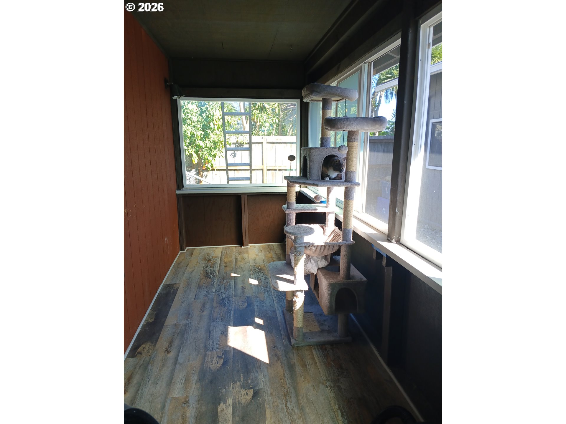 309 S Hazel St Property Photo 32