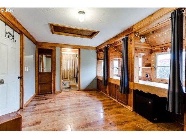 59 Adams St Property Photo 43
