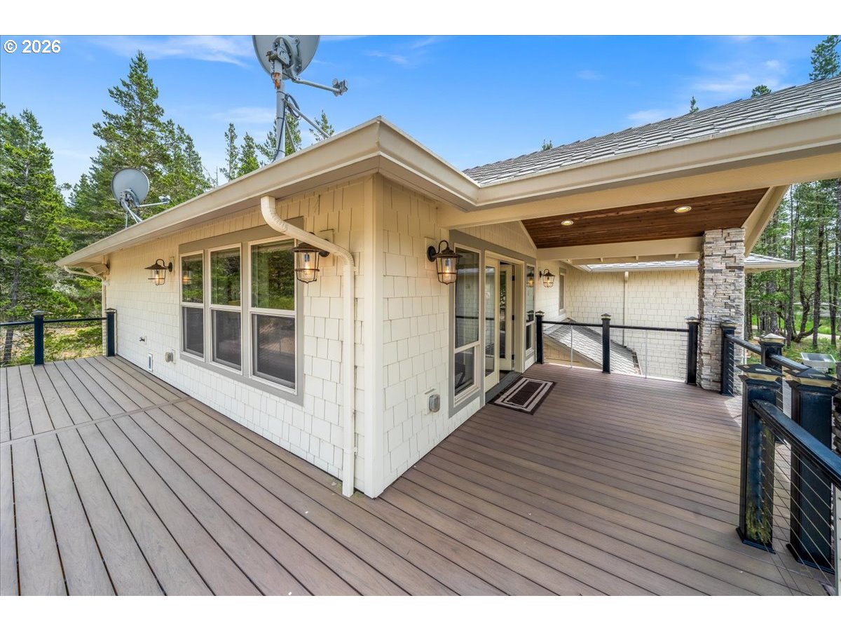 8985 Sandy Heights Rd Property Photo 17