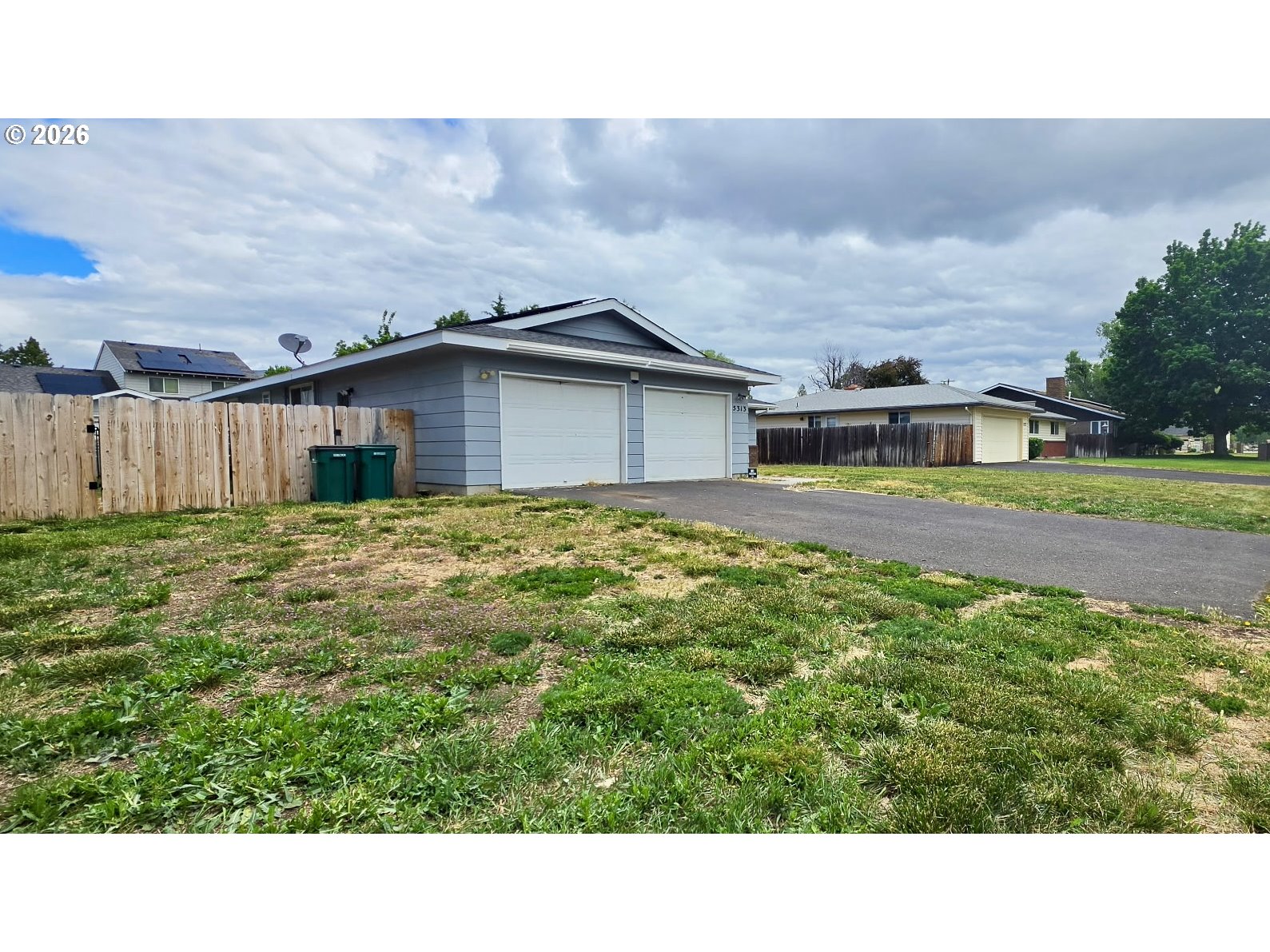 5313 Mazama Dr Property Photo 3
