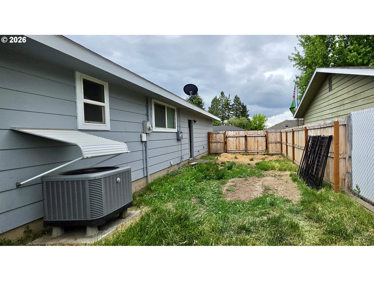5313 Mazama Dr Property Photo 5