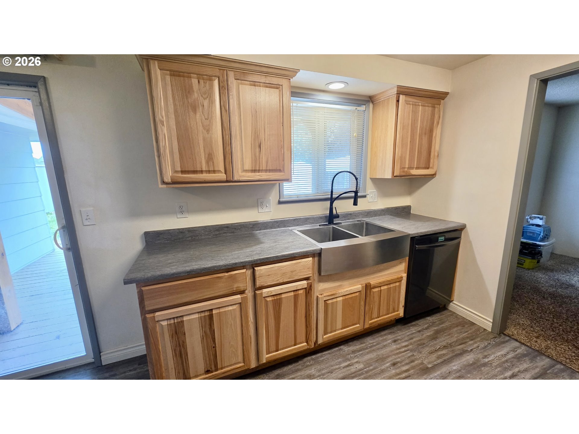 5313 Mazama Dr Property Photo 15