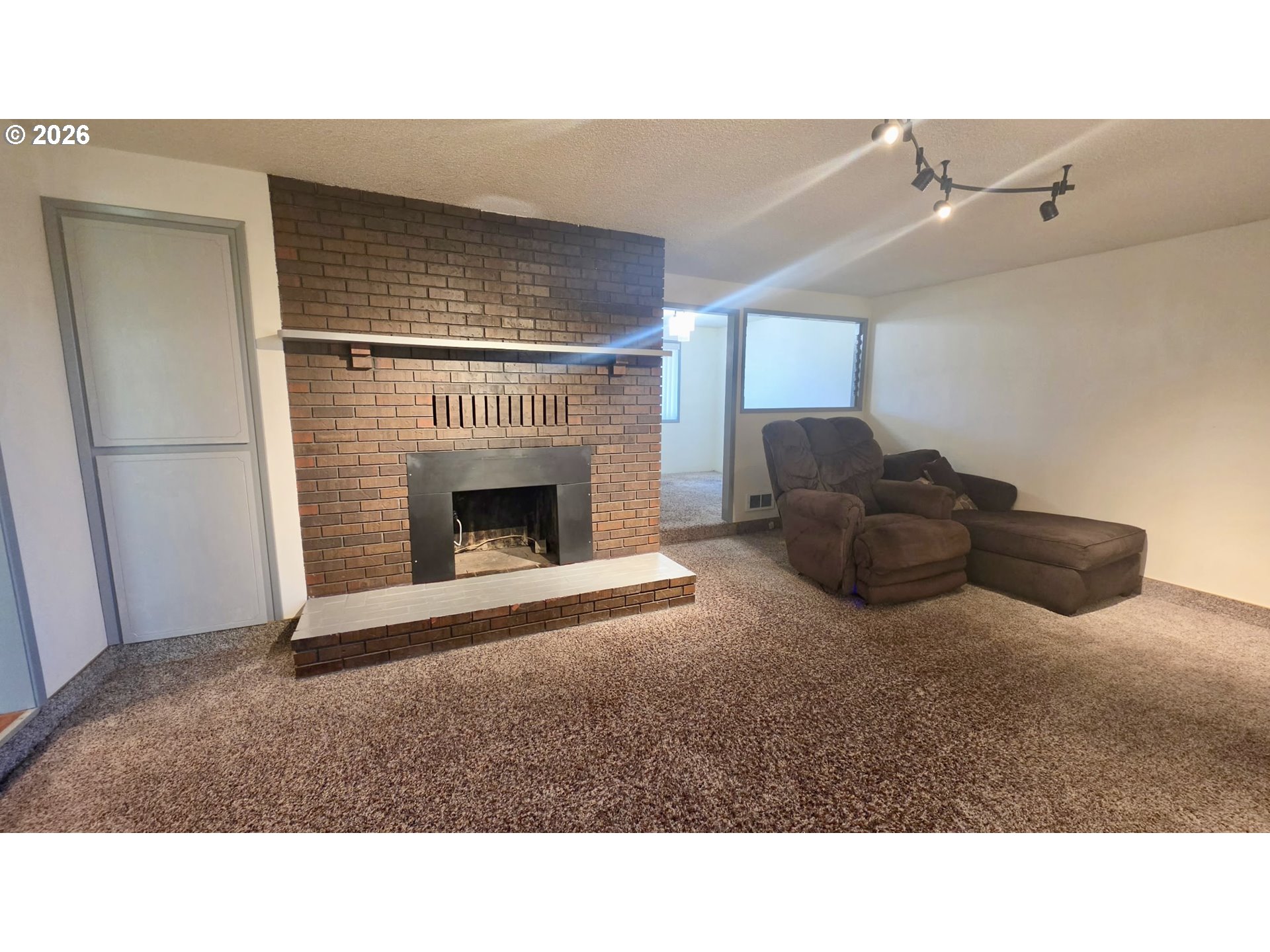 5313 Mazama Dr Property Photo 44