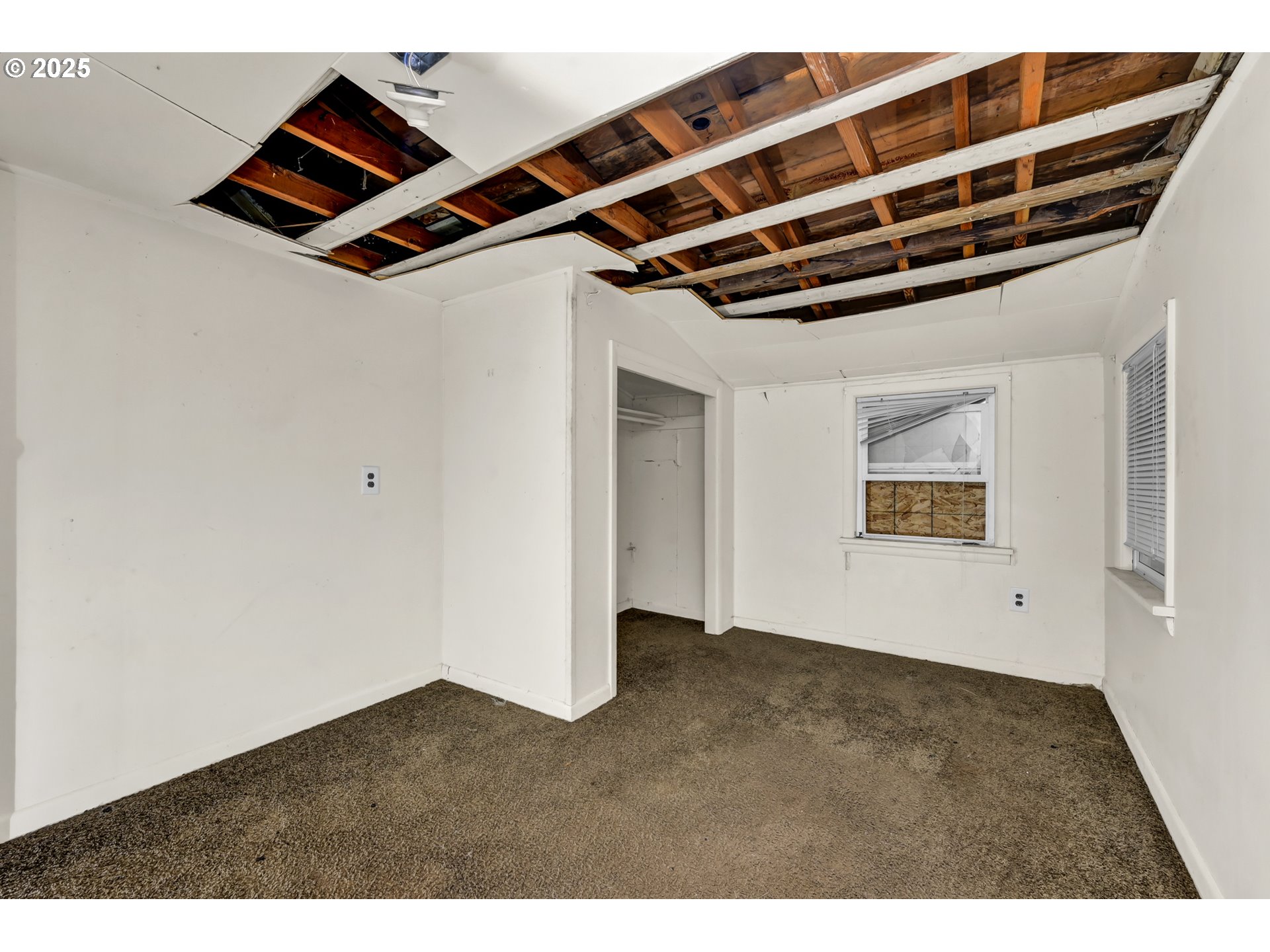 168 N Cleveland St Property Photo 16