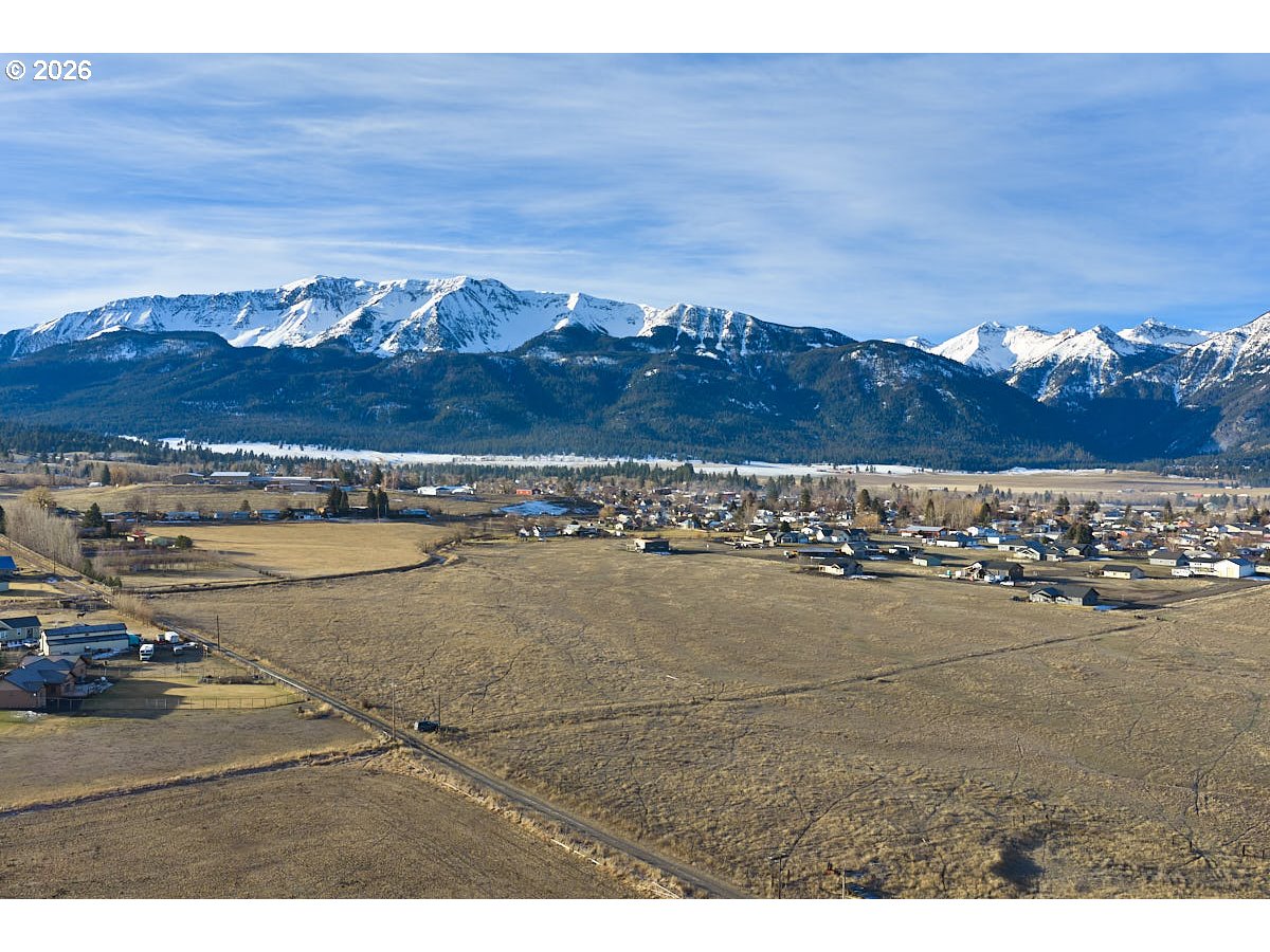 0 Simeon Property Photo 2