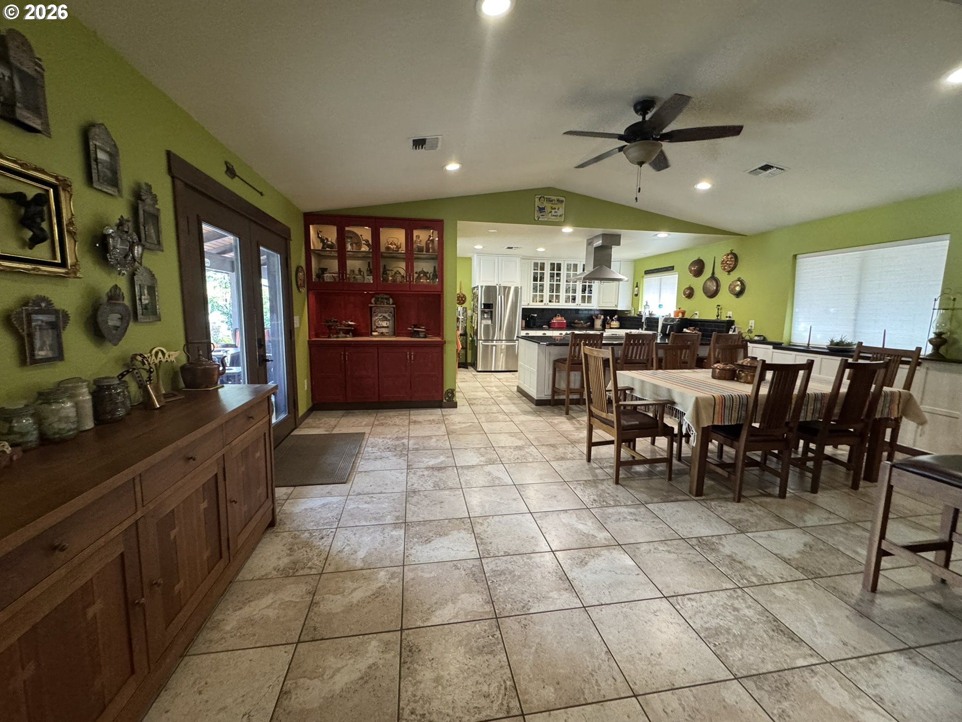3801 Schull Dr Property Photo 3