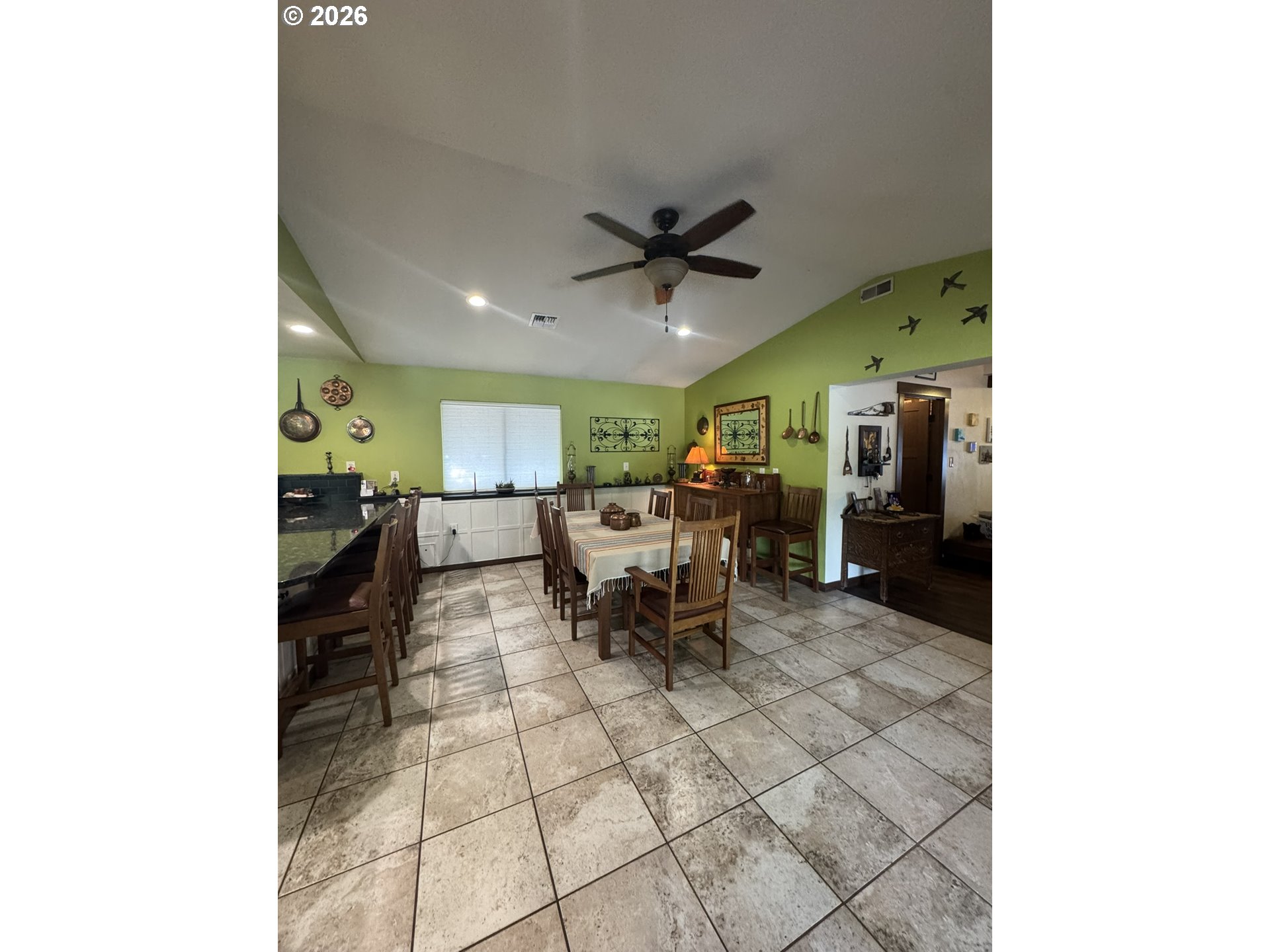 3801 Schull Dr Property Photo 4