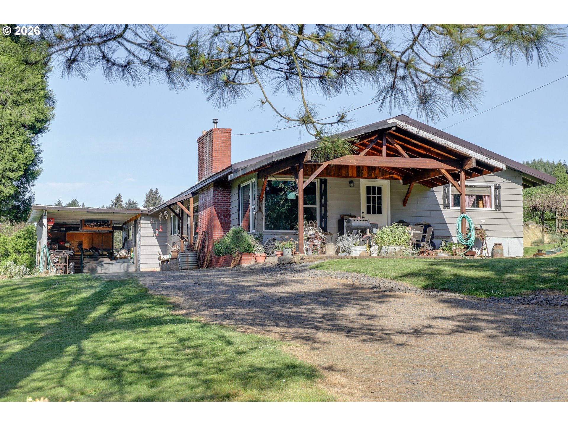 5143 Umpqua Highway 99 Property Photo 2