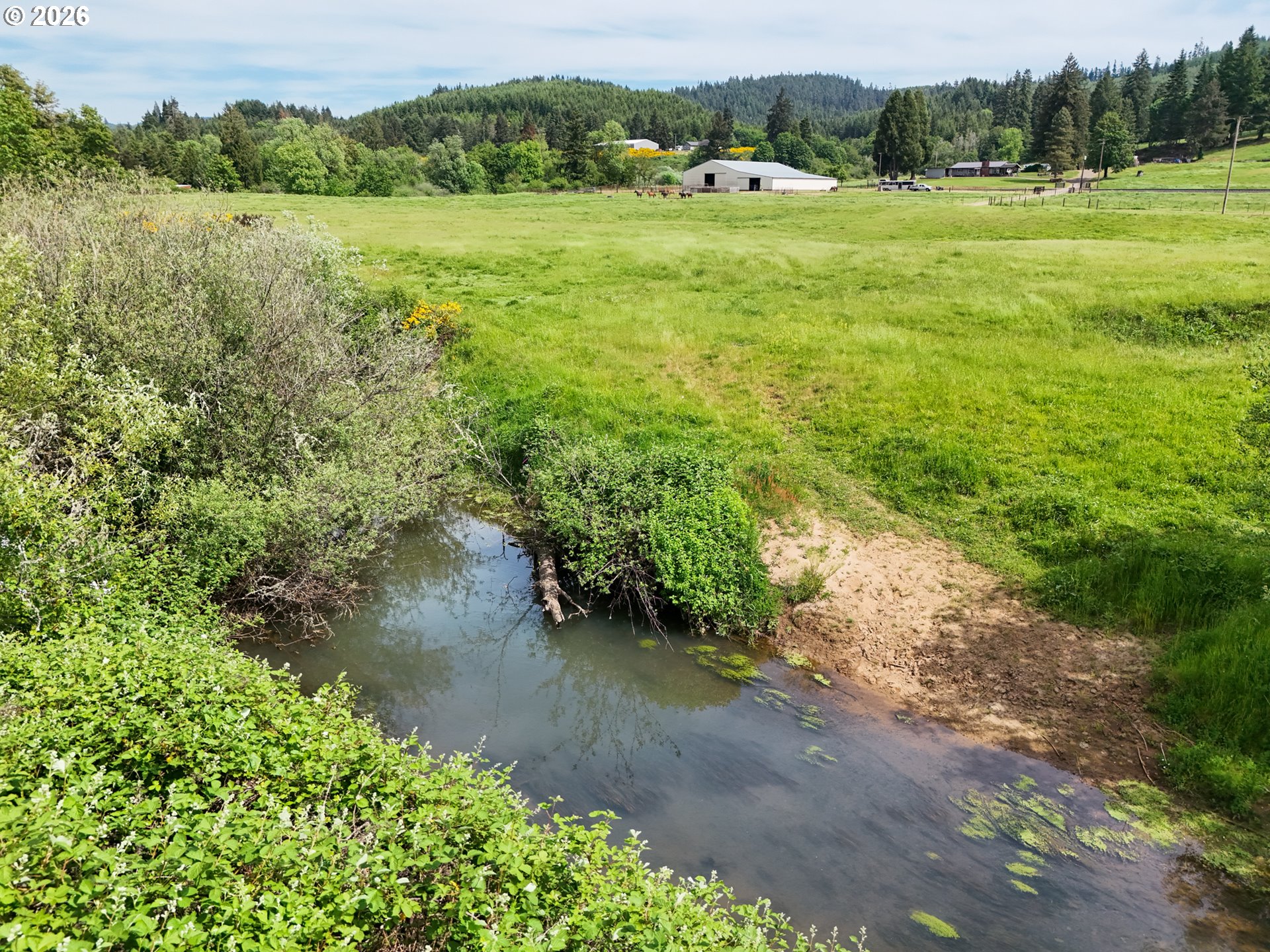 5143 Umpqua Highway 99 Property Photo 5