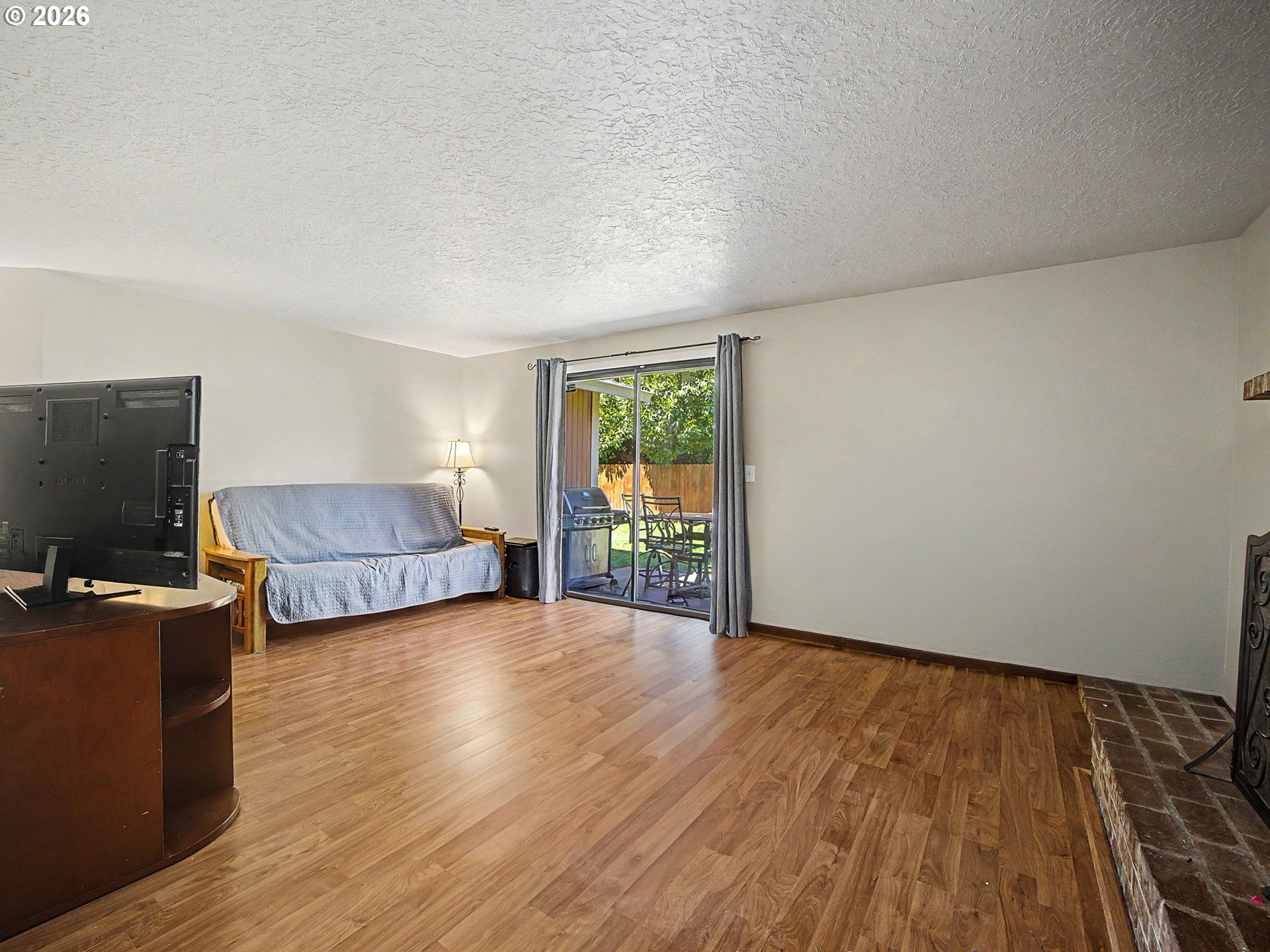 13725 Se Center St Property Photo 13