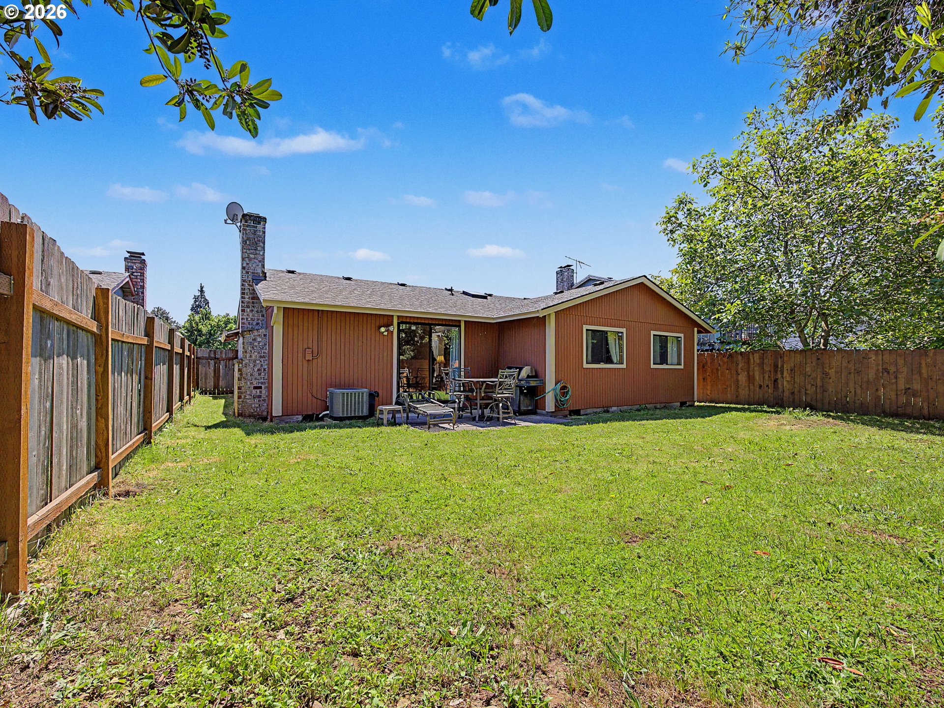 13725 Se Center St Property Photo 18