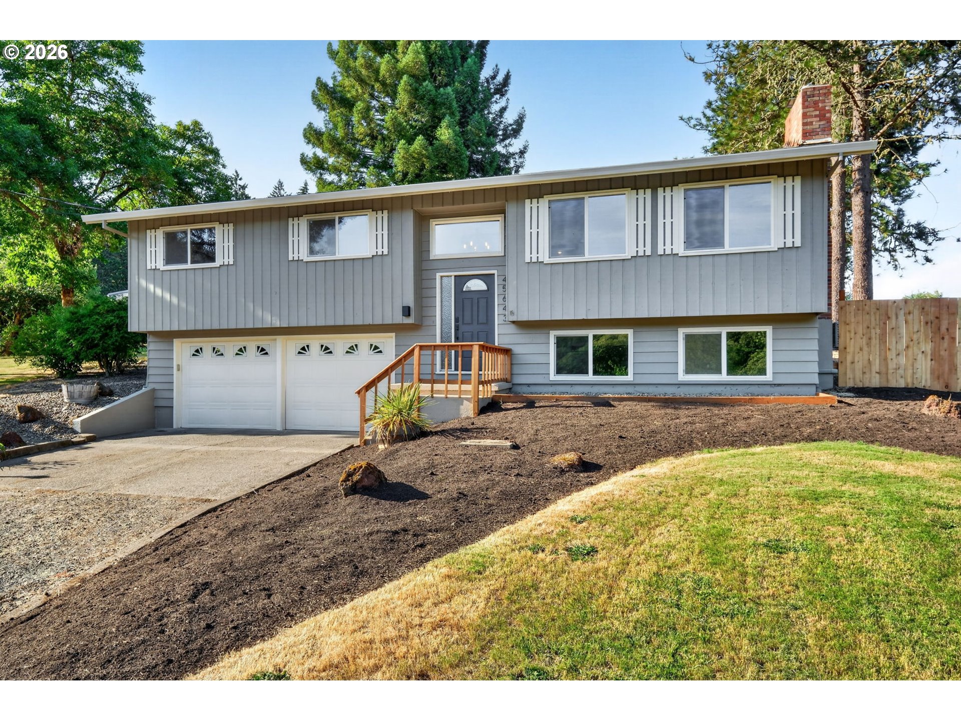 45643 Sw Etters Rd Property Photo 1