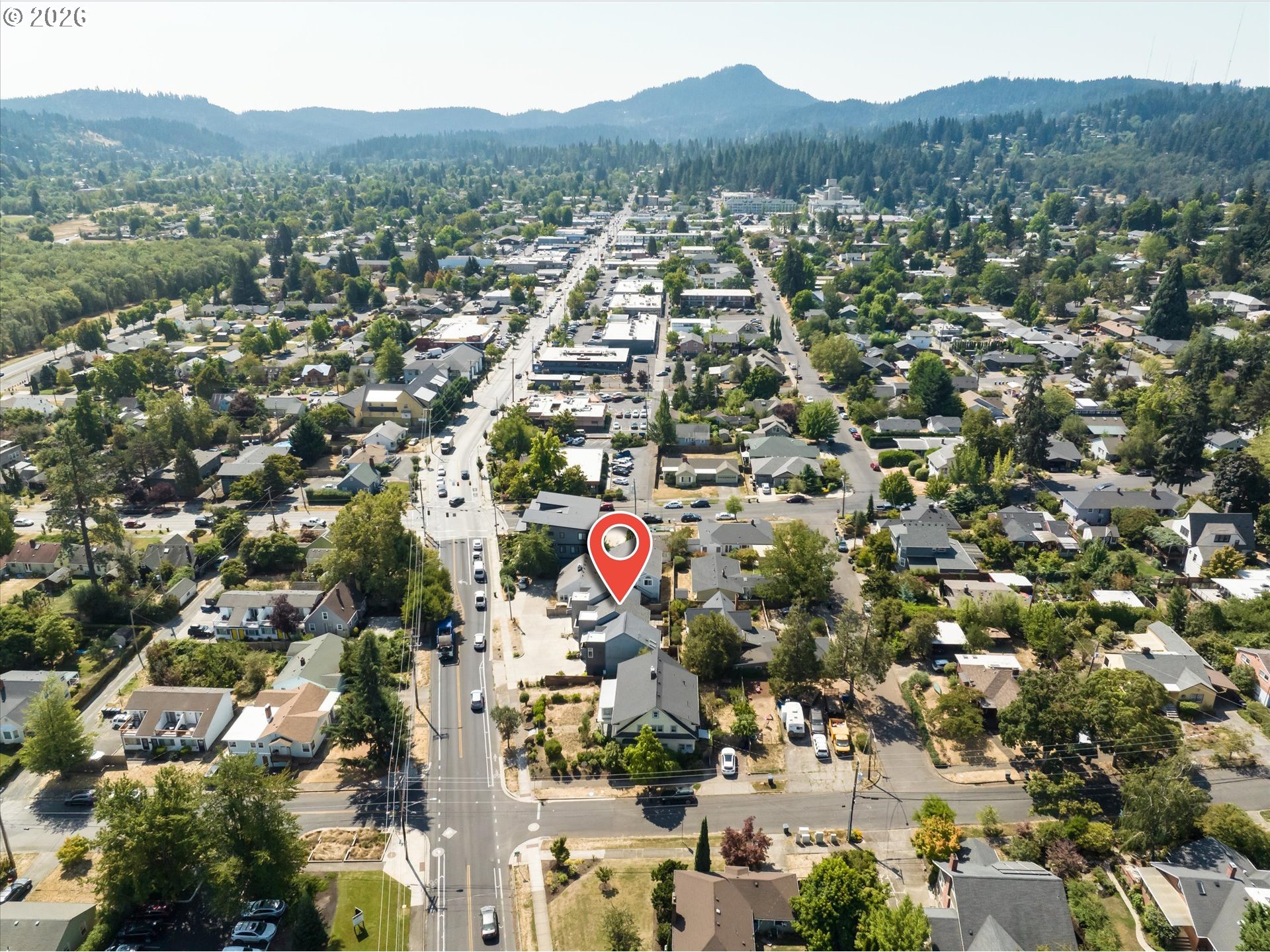 2330 Willamette St Property Photo 41