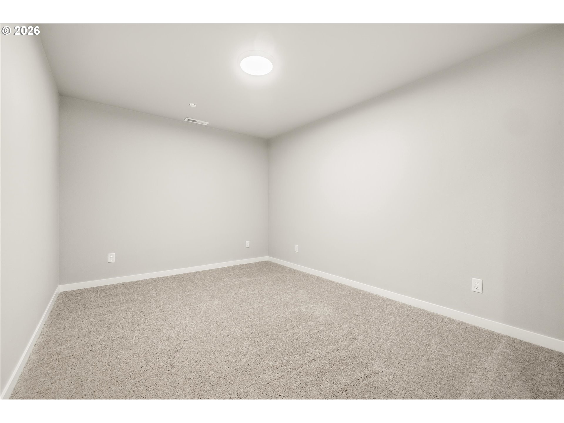165 Nw Mawrcrest Ave Property Photo 12
