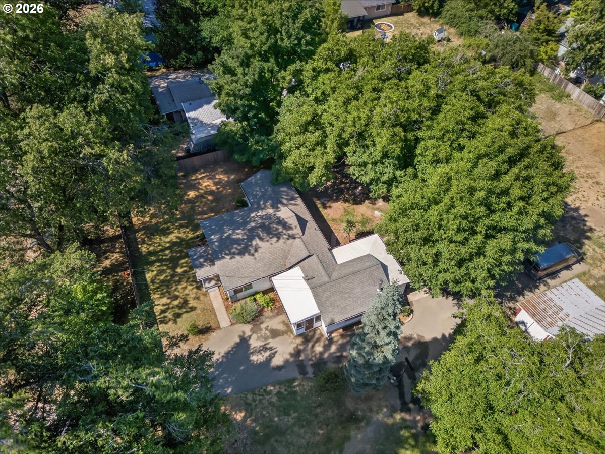 295 W Evans Creek Rd Property Photo 48