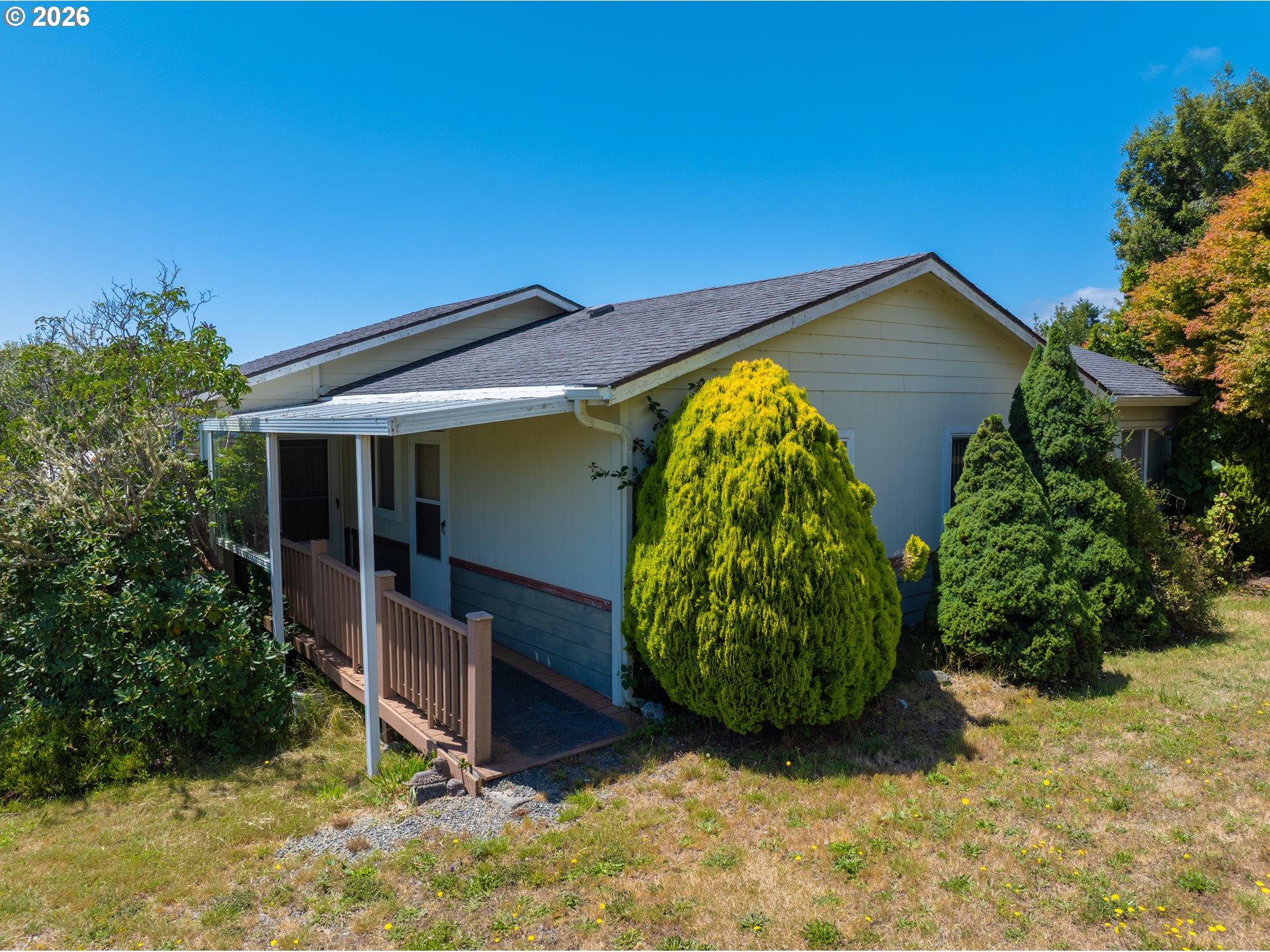 15282 Highway 101 Property Photo 14