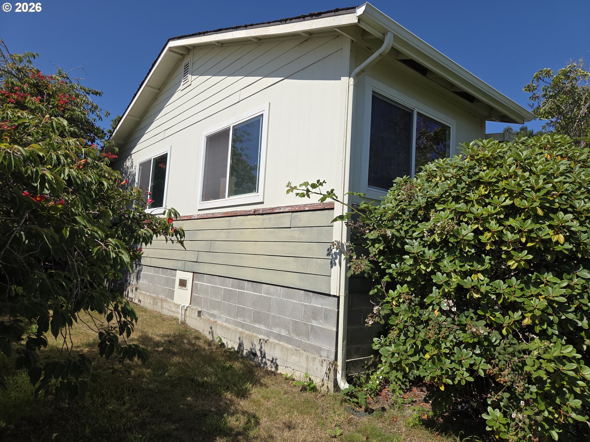 15282 Highway 101 Property Photo 17