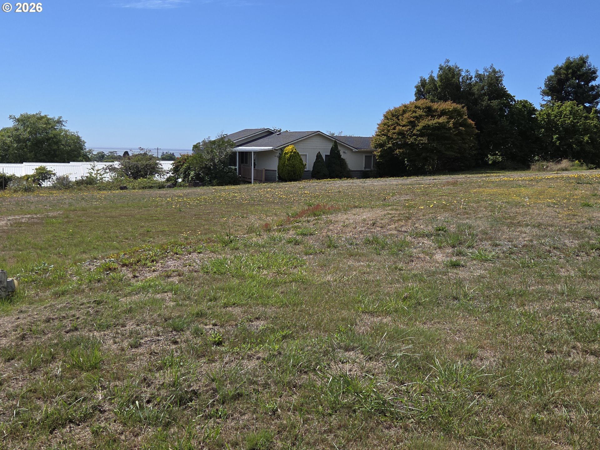 15282 Highway 101 Property Photo 23