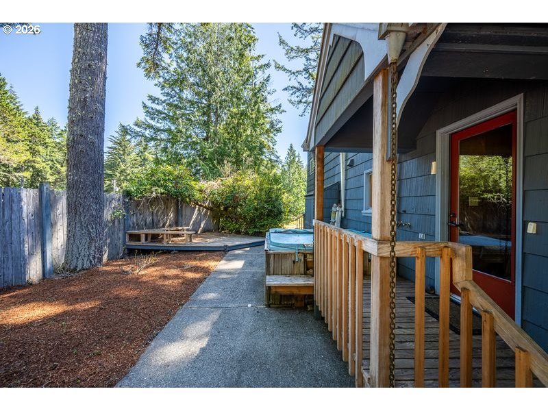 5865 Mercer Lake Rd Property Photo 34