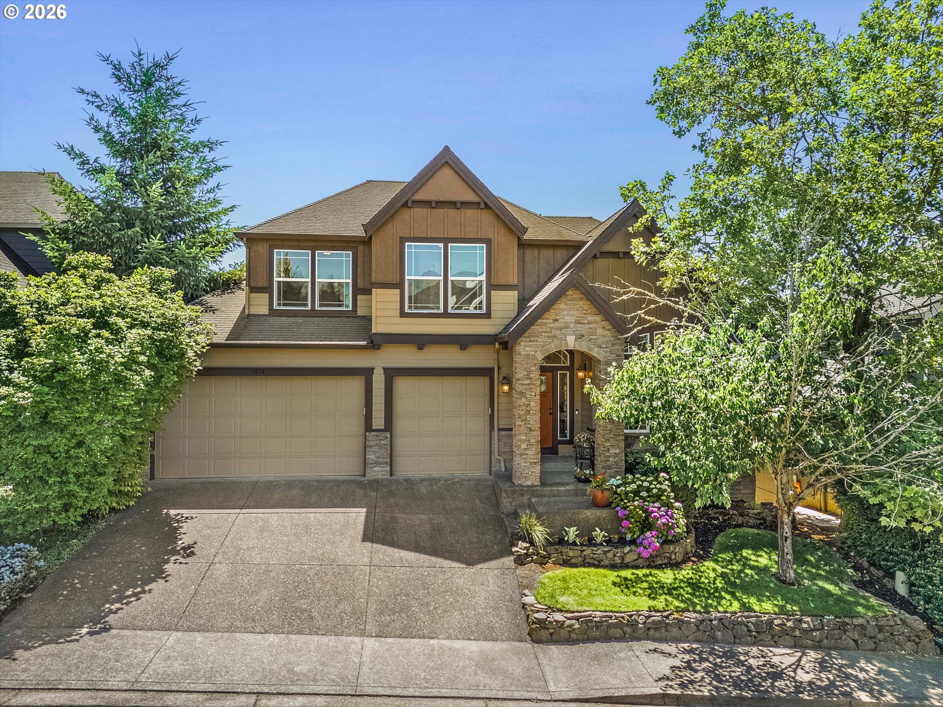 5214 Wedgewood Loop Property Photo 1