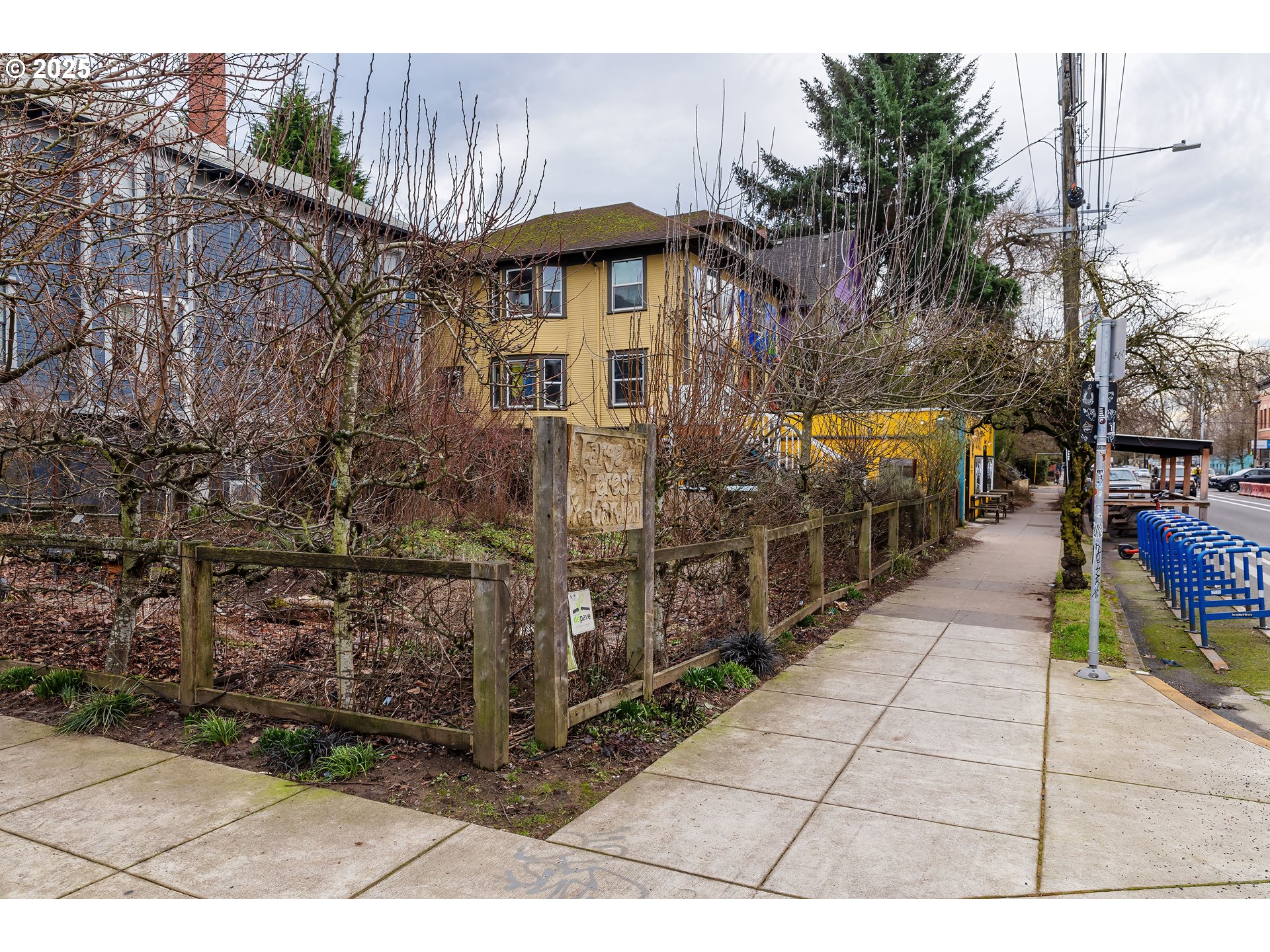 3122 N Williams Ave Property Photo 11