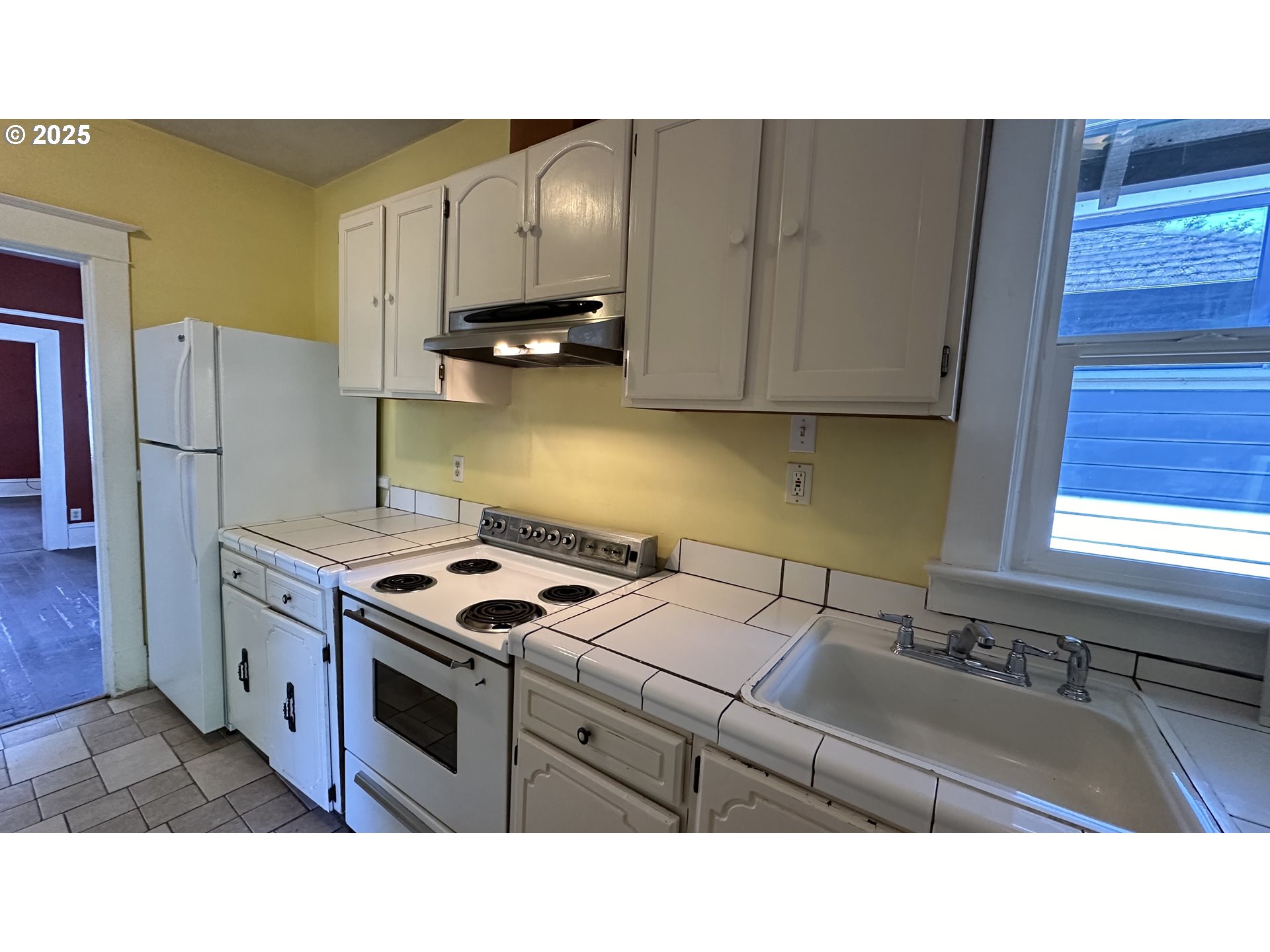 3122 N Williams Ave Property Photo 15