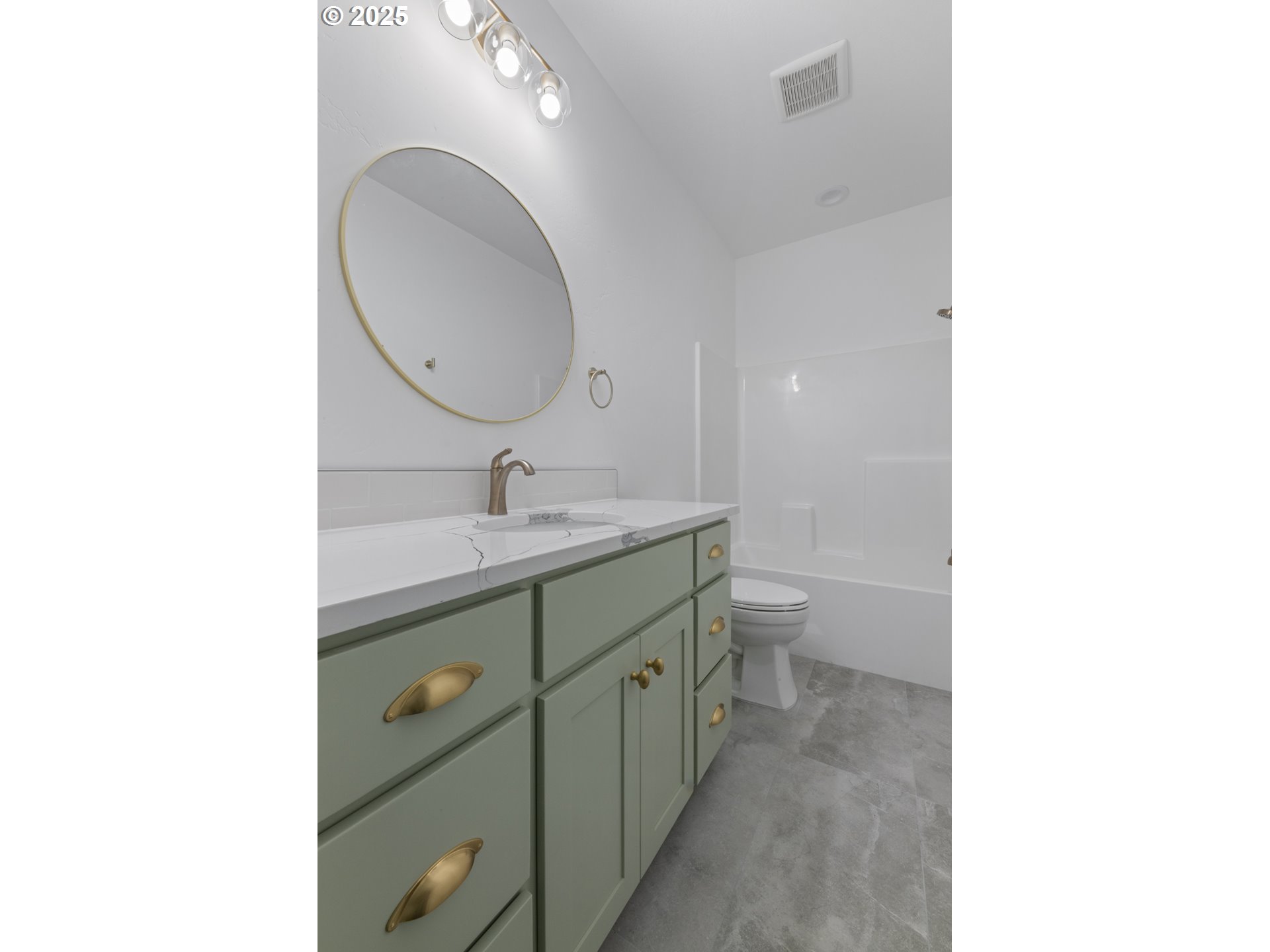 1240 Lighthouse Ln Property Photo 23
