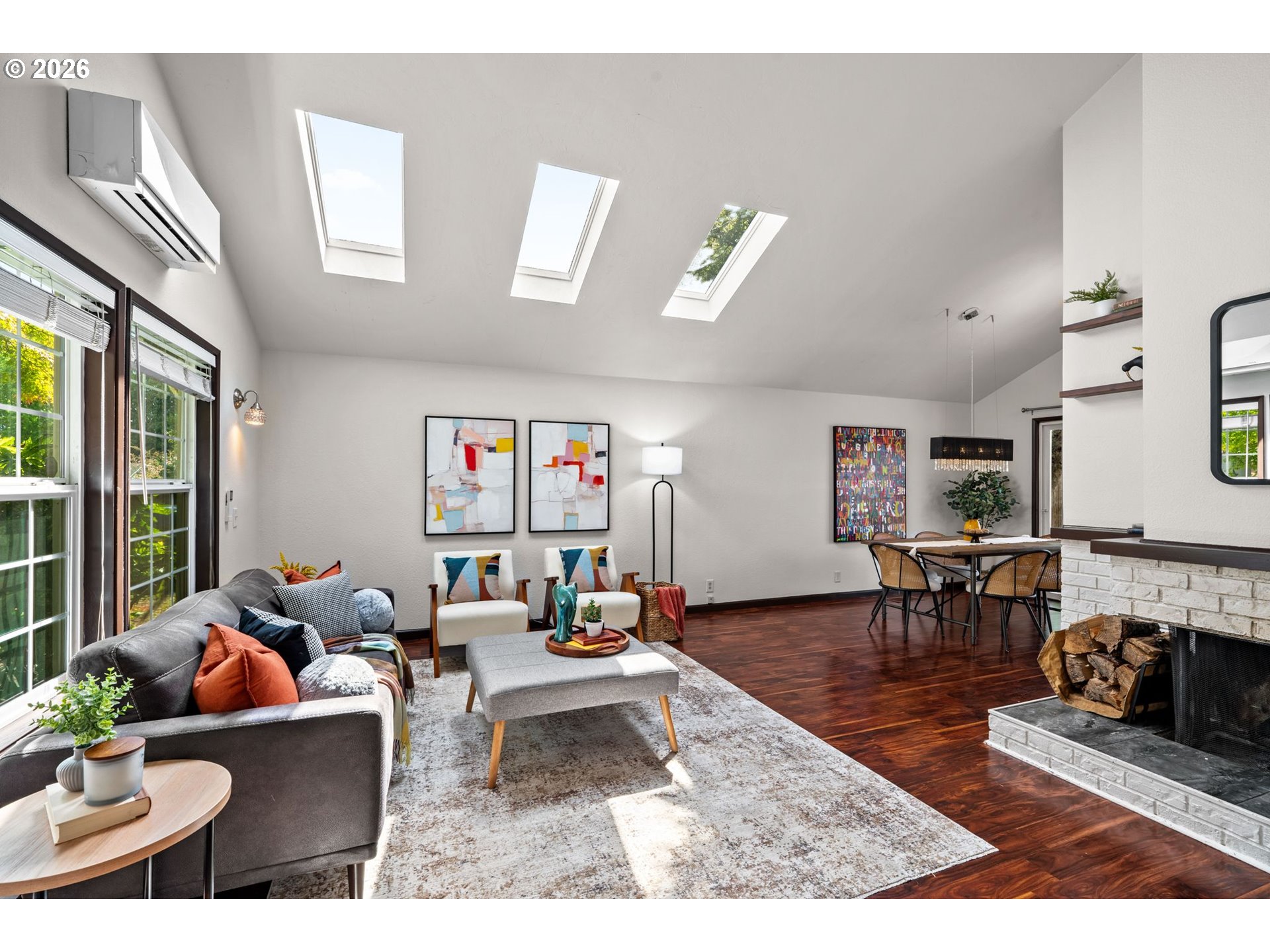 2540 Snelling Dr Property Photo 5