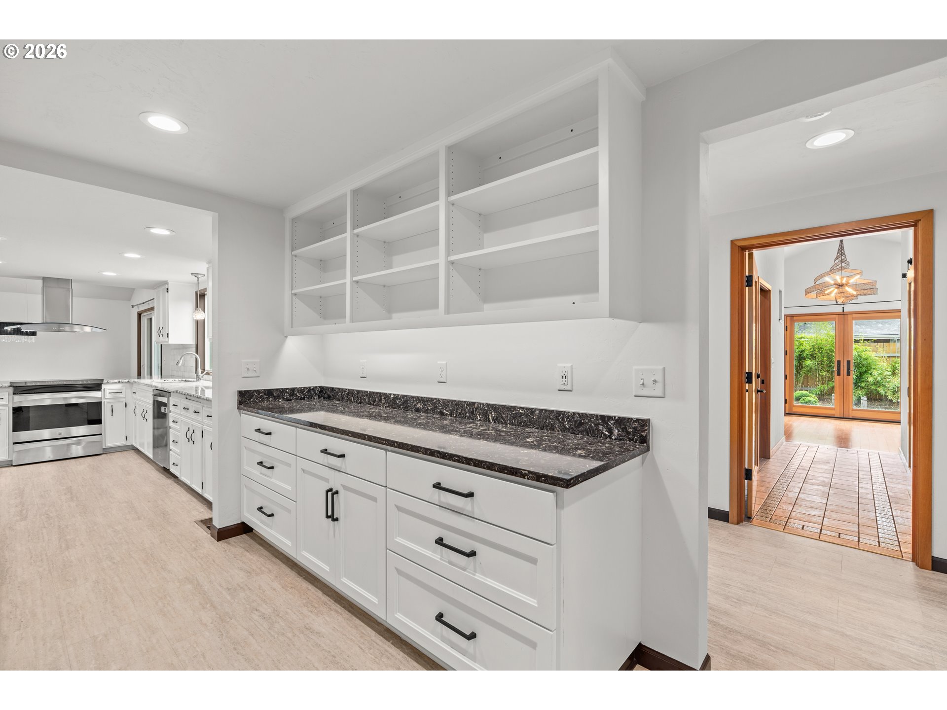 2540 Snelling Dr Property Photo 15