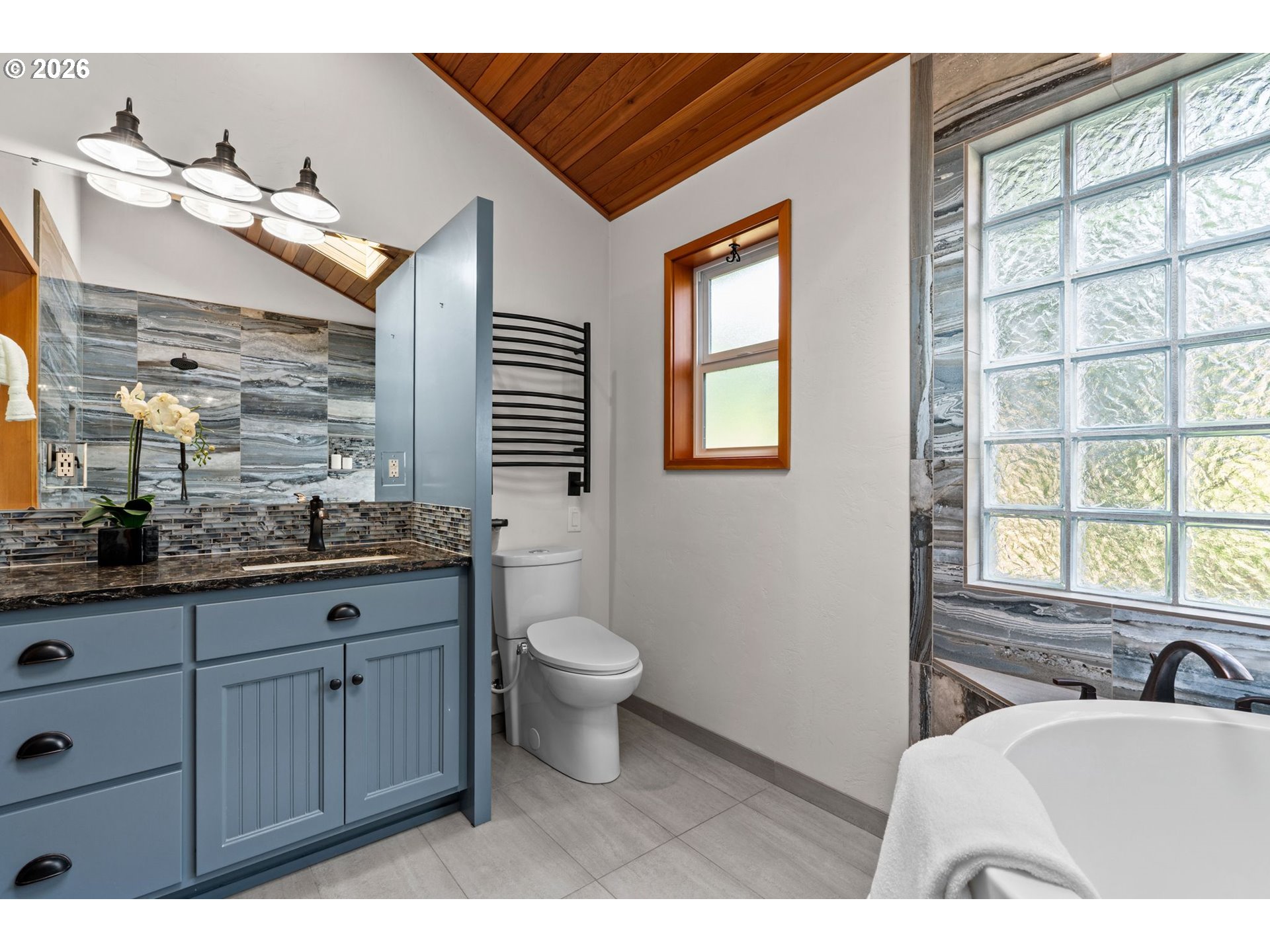 2540 Snelling Dr Property Photo 22